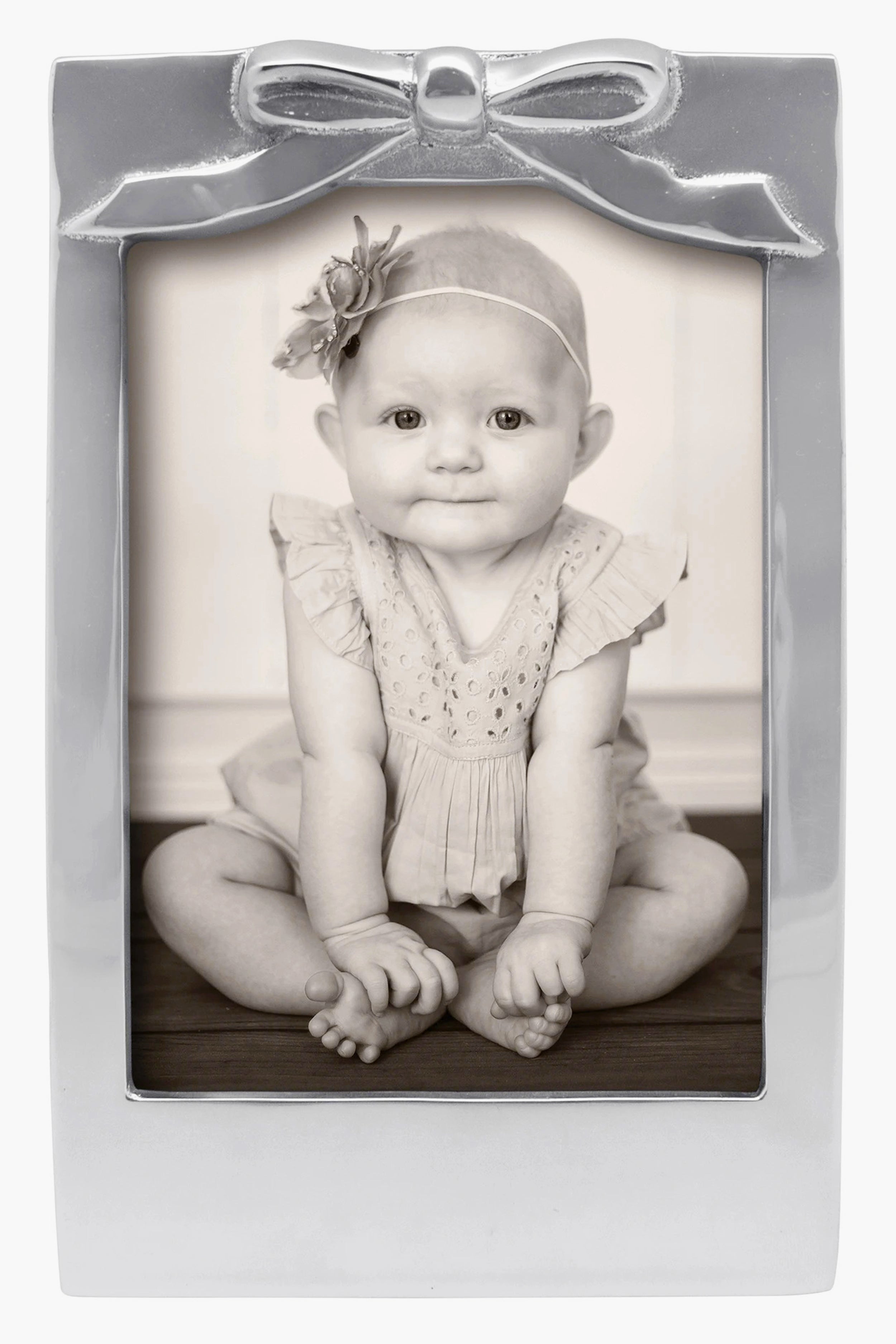 5X7 Picture Frame for Photos - Elegant Bow Design, Perfect for Wall Decor, Gift Giving, and Home Office Display