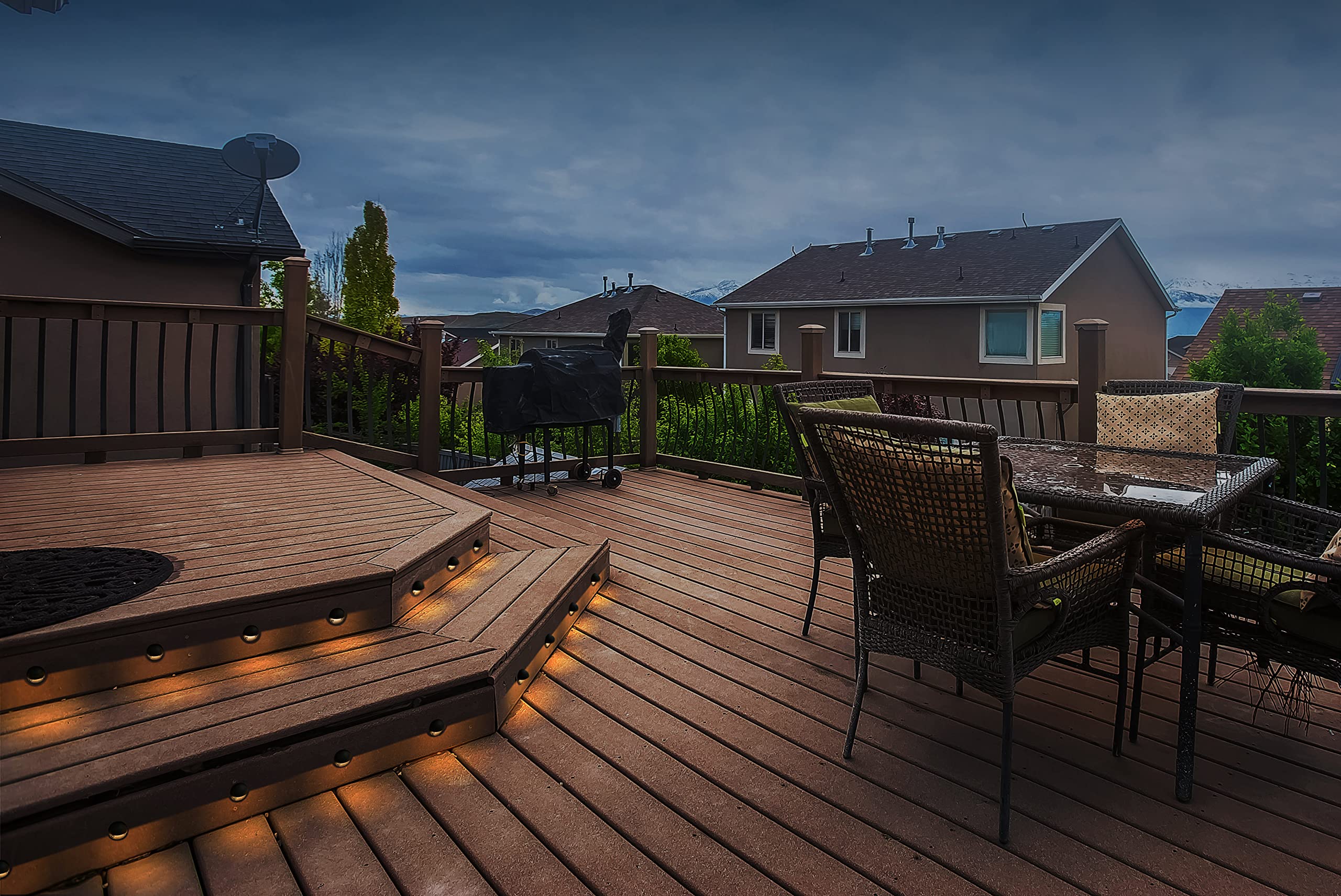 GKOLED 8-Pack Low Voltage LED Deck Lights - Mini Waterproof Step Lights with 0.8W Integrated LED Chips, 3000K Warm White, IP65 Rated Outdoor Lighting - Die-Cast Aluminum Black Powder Coated for Patio, Garden, Stairs, and Pathway Illumination