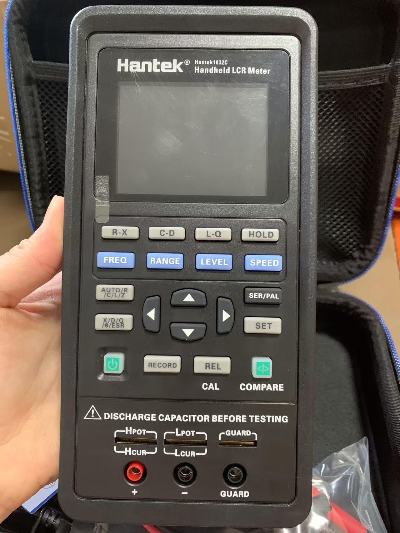 Hantek 1832C Digital LCR Meter - Handheld Portable Inductance, Capacitance & Resistance Tester for Electronics Repair, DIY Projects & Component Testing (1832C Model) - Perfect for Engineers, Technicians & Hobbyists