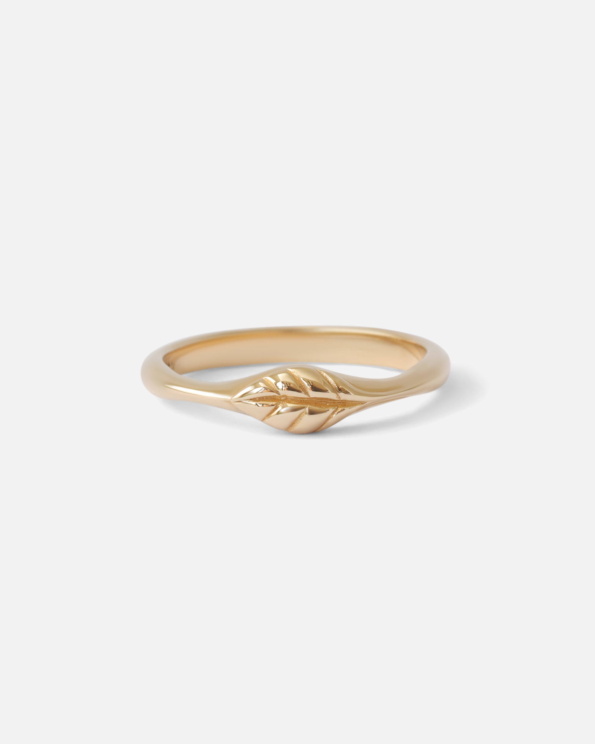 Single Leaf Stacker Ring - Elegant Minimalist Stackable Band for Women - Perfect for Everyday Wear, Layering & Gift Giving