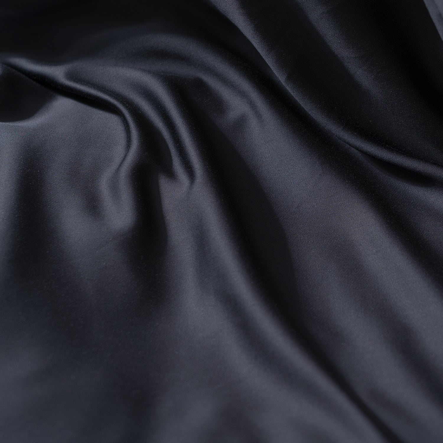 FURRFREE Bamboo Sheet Set - Hypoallergenic & Pet Hair Resistant Bedding for Dogs & Cats - Perfect for Allergy Sufferers & Pet Owners