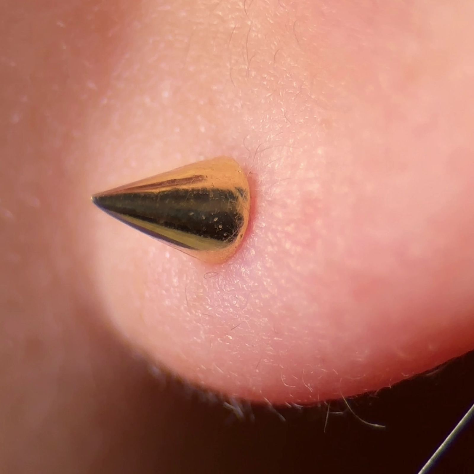 14k Solid Yellow Gold Spike Flat Back Stud Earrings for Women - Punk, Gothic & Everyday Fashion Jewelry