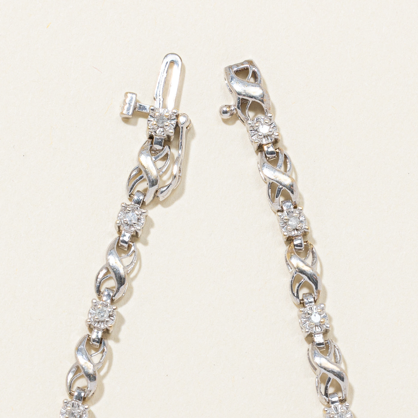 Diamond Infinity Link Bracelet for Women | 0.24 Carat TW Illusion Set | 7.5 Inch Adjustable | Elegant Gift for Anniversary, Valentine's Day & Special Occasions