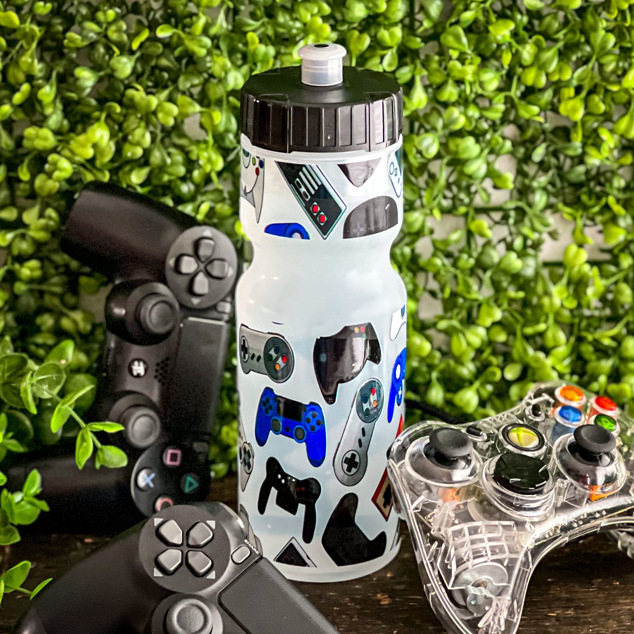 50 Strong 22oz Kids Sports Water Bottle - BPA-Free Squeeze Bottle with Pull Top Cap - Durable Reusable School Water Bottle for Boys & Girls - Made in USA - Perfect for Sports, School & Video Gaming Hydration