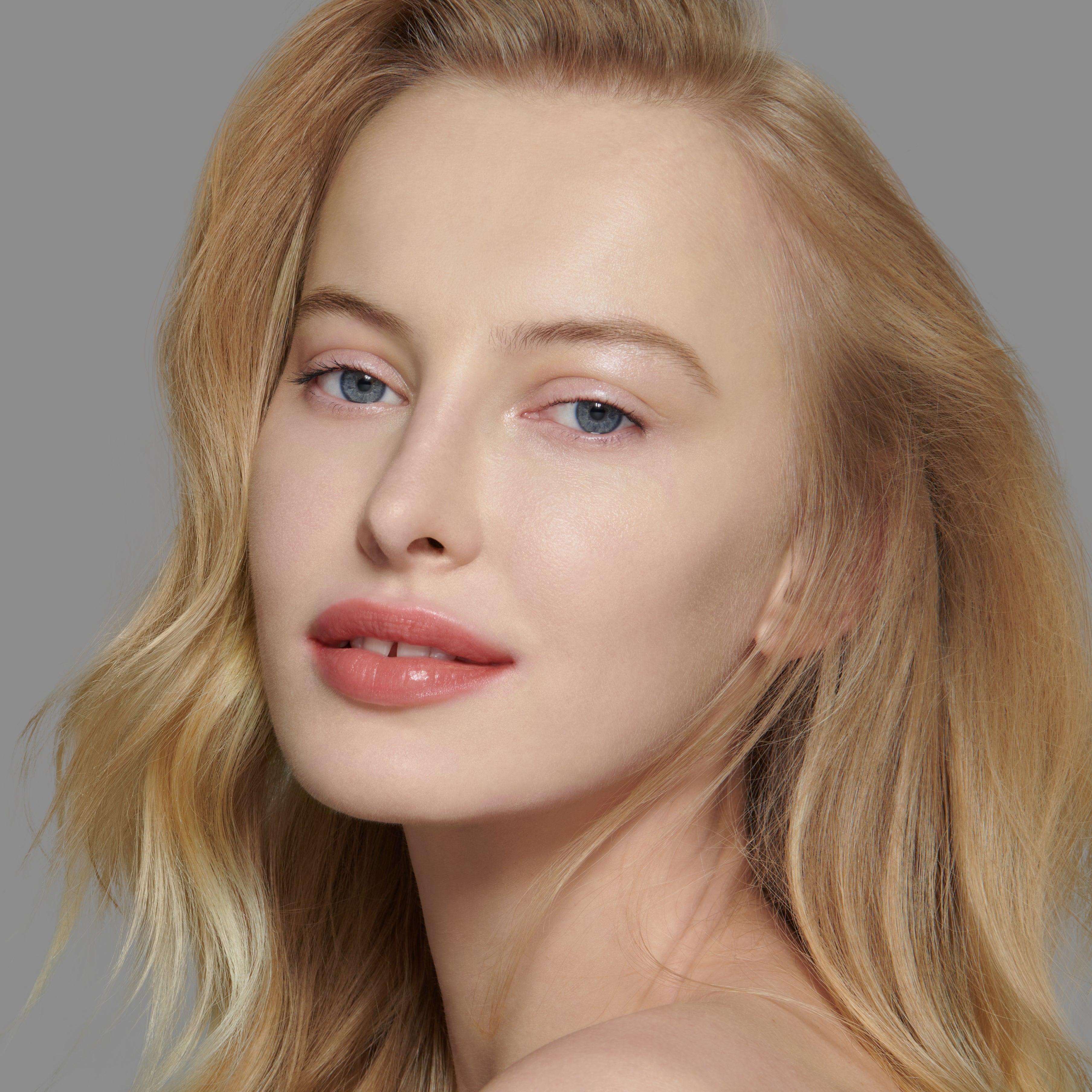 Best Liquid Foundation Shade No. 2.5 - Flawless Matte Finish for All-Day Wear | Perfect for Daily Makeup & Special Occasions
