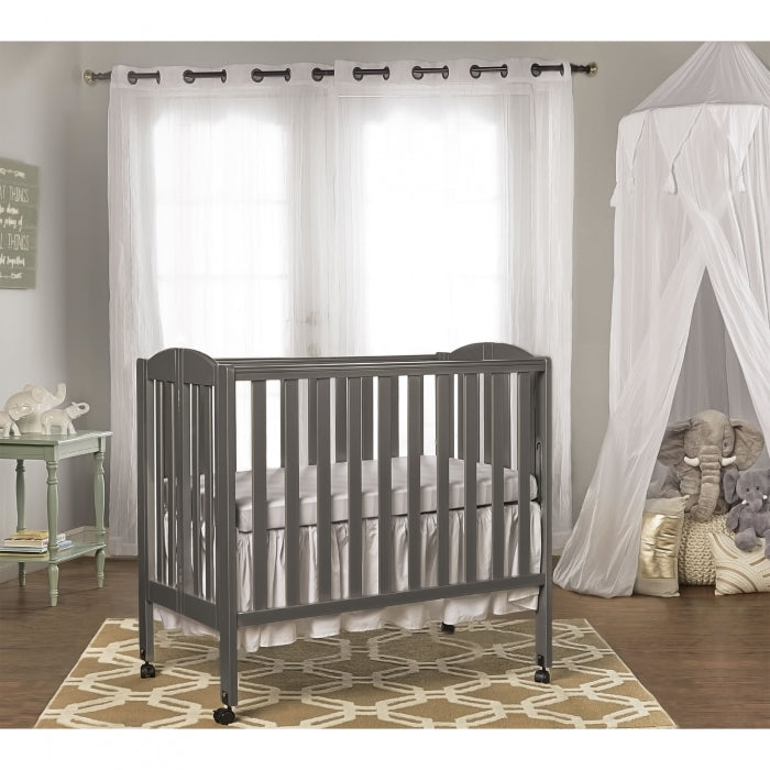 Dream On Me 3-in-1 Folding Portable Baby Crib with Free Mattress - Convertible Bassinet, Playard & Travel Crib for Newborns to Toddlers - Perfect for Home, Nursery & On-the-Go Parents