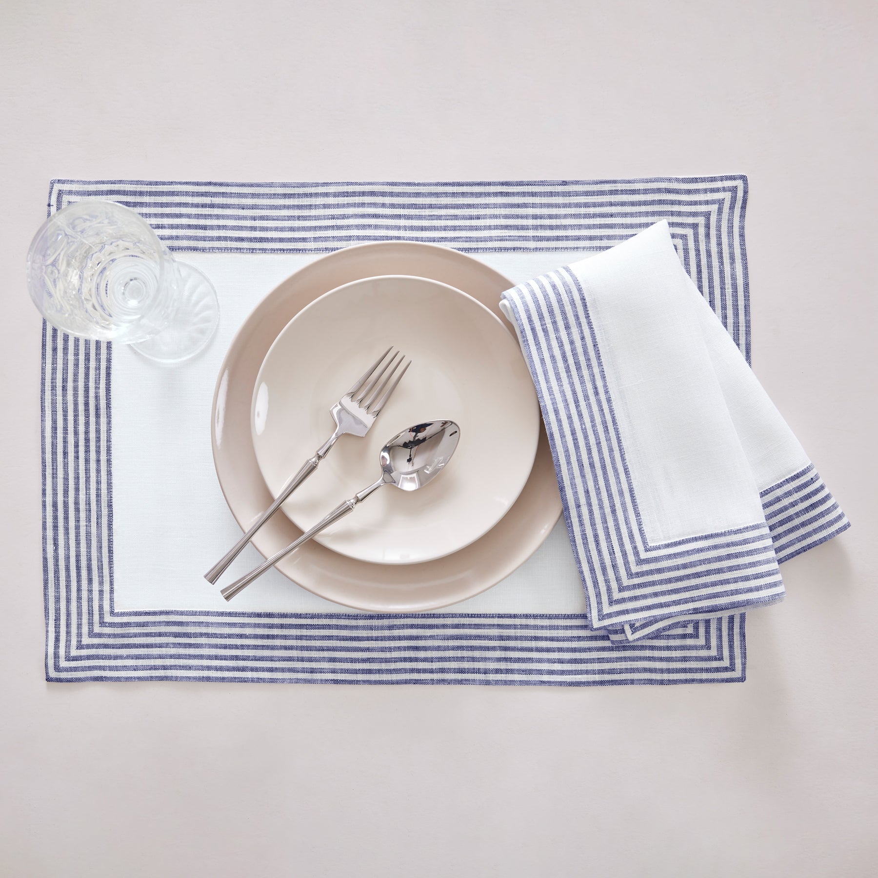 Premium Lucca Napkins - Set of 4 Soft Cotton Dinner Napkins for Formal Dining, Parties & Everyday Use