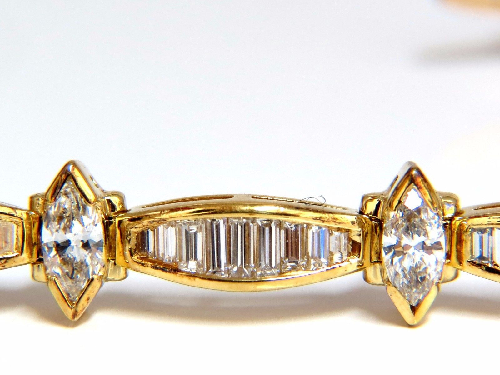 6.00ct Baguette & Marquise Diamond Tennis Bracelet in 18K Gold (G/VS) - Elegant Jewelry for Weddings, Parties & Special Occasions