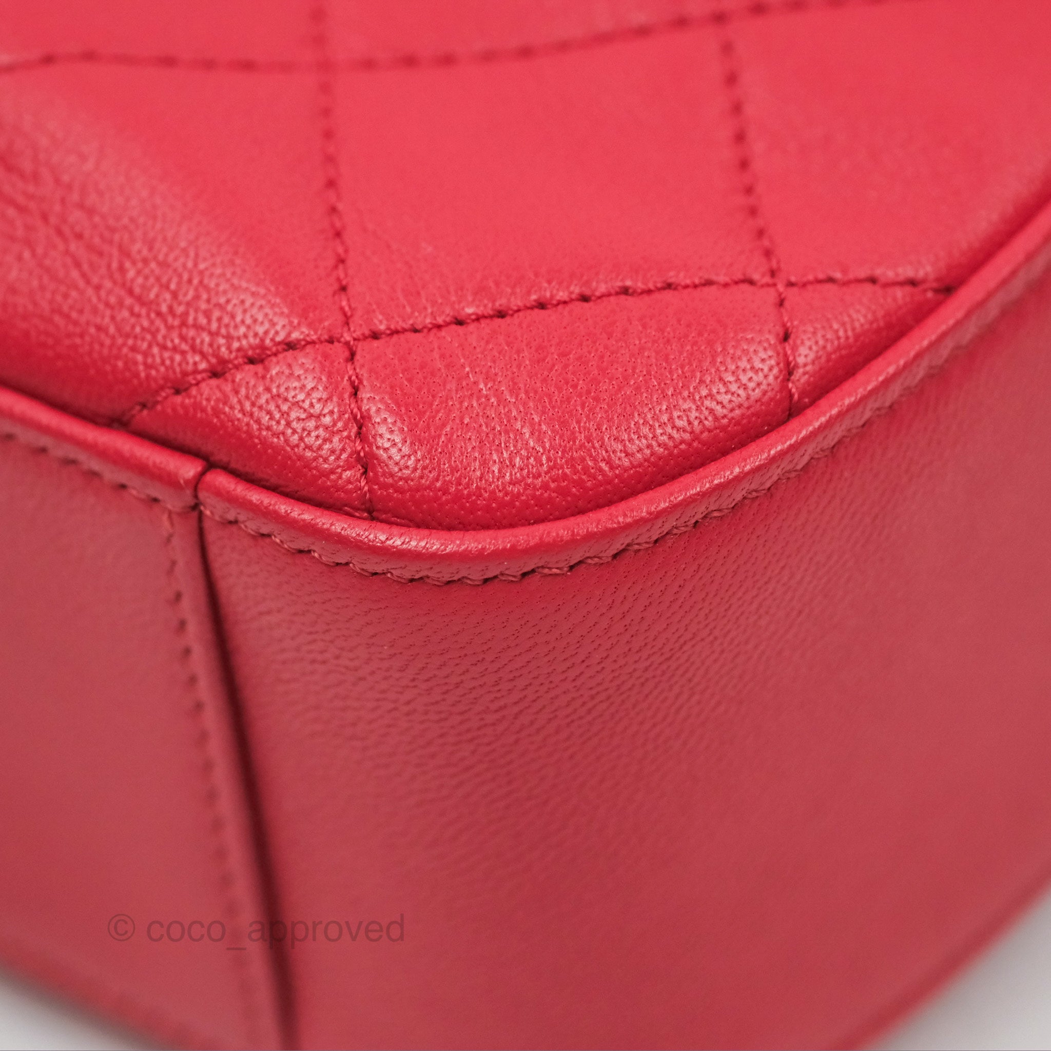 Chanel Red Goatskin Camera Bag with Aged Gold Chain Strap - Luxury Crossbody Bag for Women, Perfect for Parties & Evening Events