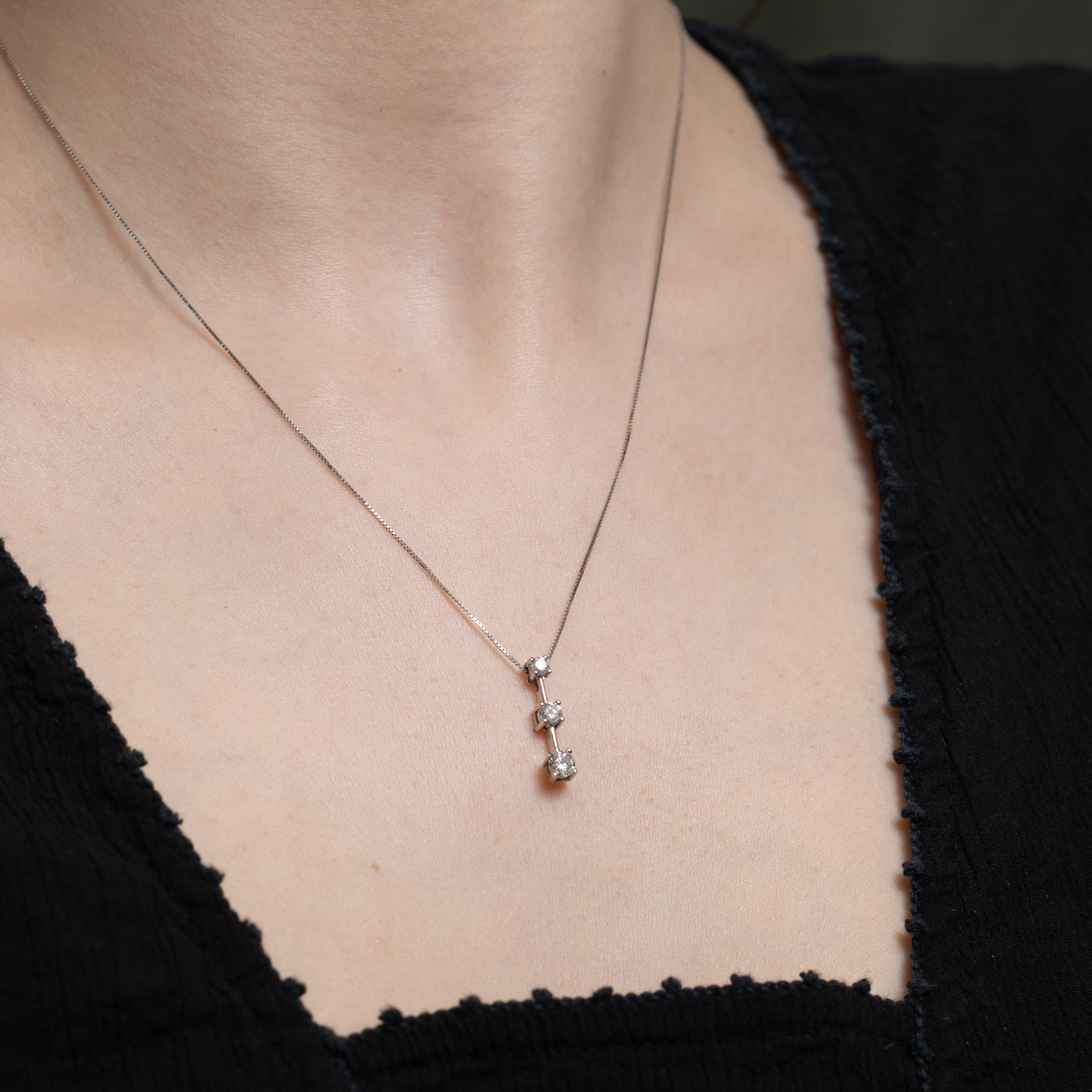 0.47ctw Three Stone Diamond Pendant Necklace in 18K Gold - Elegant Column Design for Women, Perfect for Anniversary, Wedding & Special Occasion Gifts