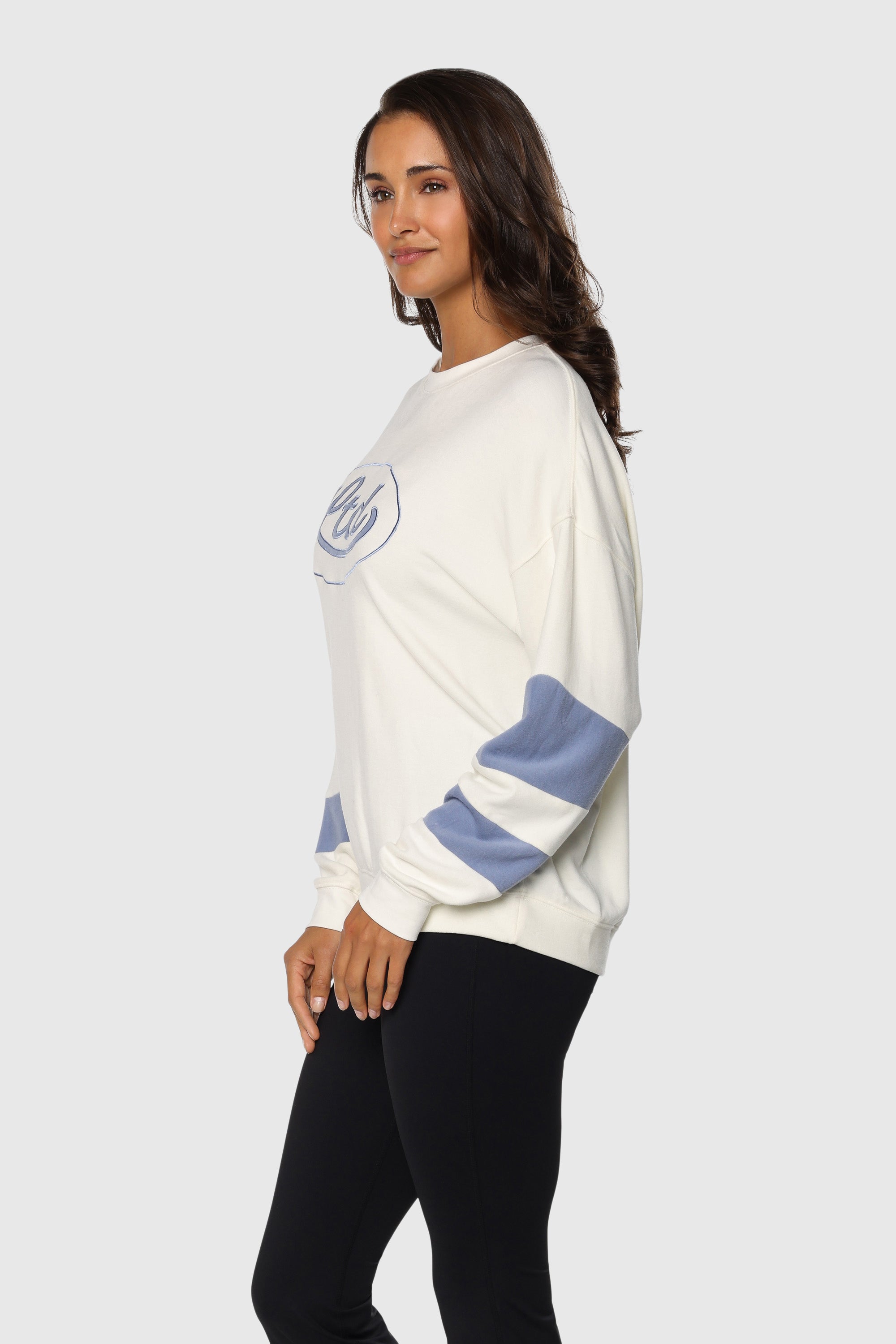 Soft Plush Long Sleeve Shirt for Women - Cozy Winter Wear for Casual Outfits & Lounge Wear