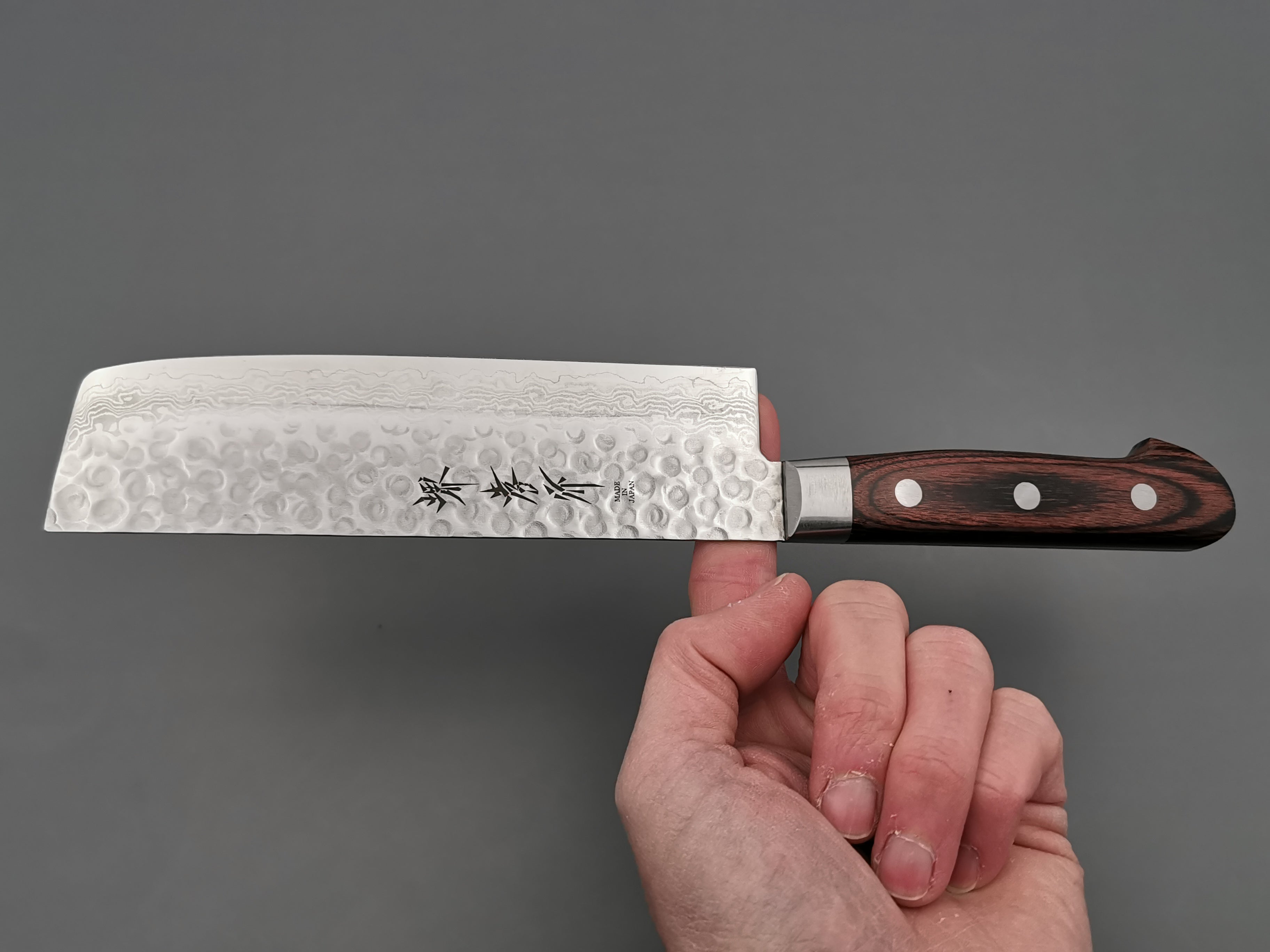 Premium Sakai Takayuki Moonlit Waves Nakiri Knife - 6.5