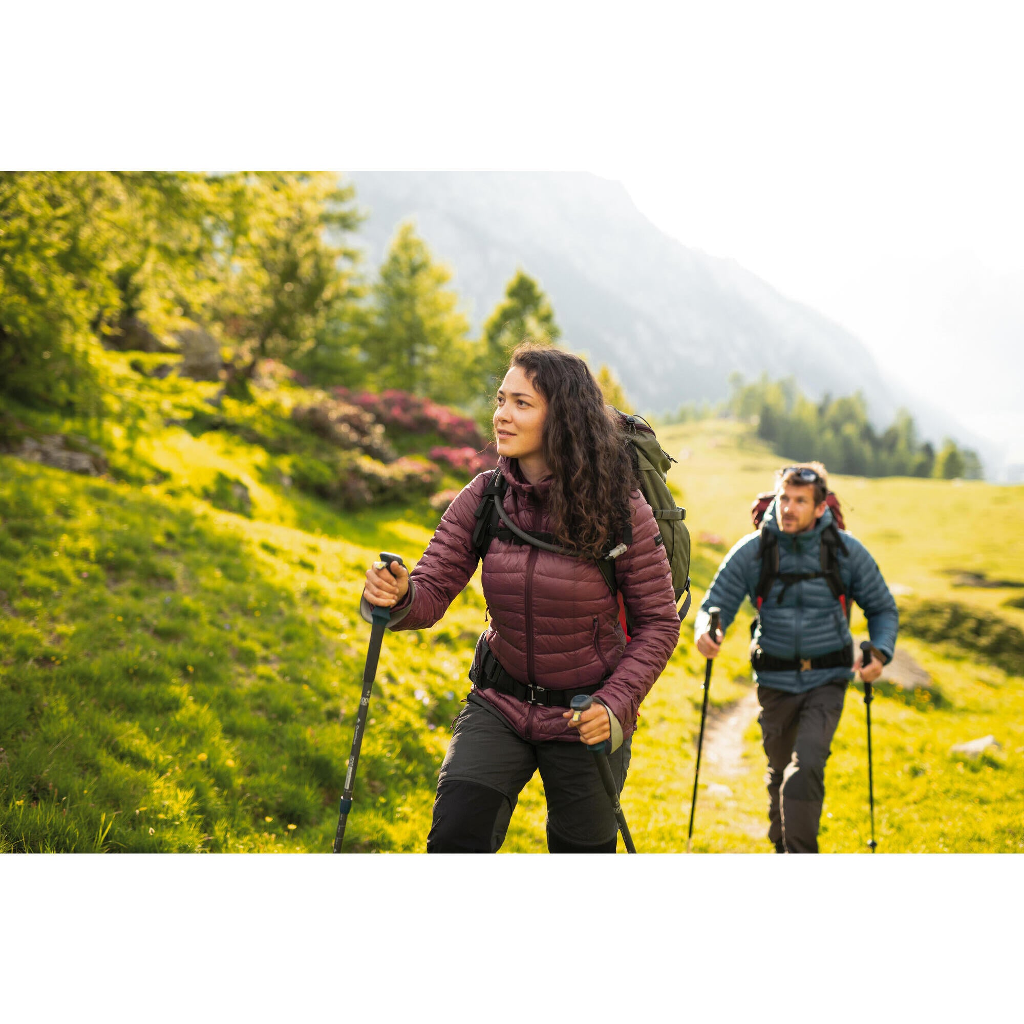 Simond Women's MT100 Easyfit 60L Backpacking Pack - Lightweight Hiking Backpack for Women with Adjustable Straps - Perfect for Camping, Trekking & Outdoor Adventures