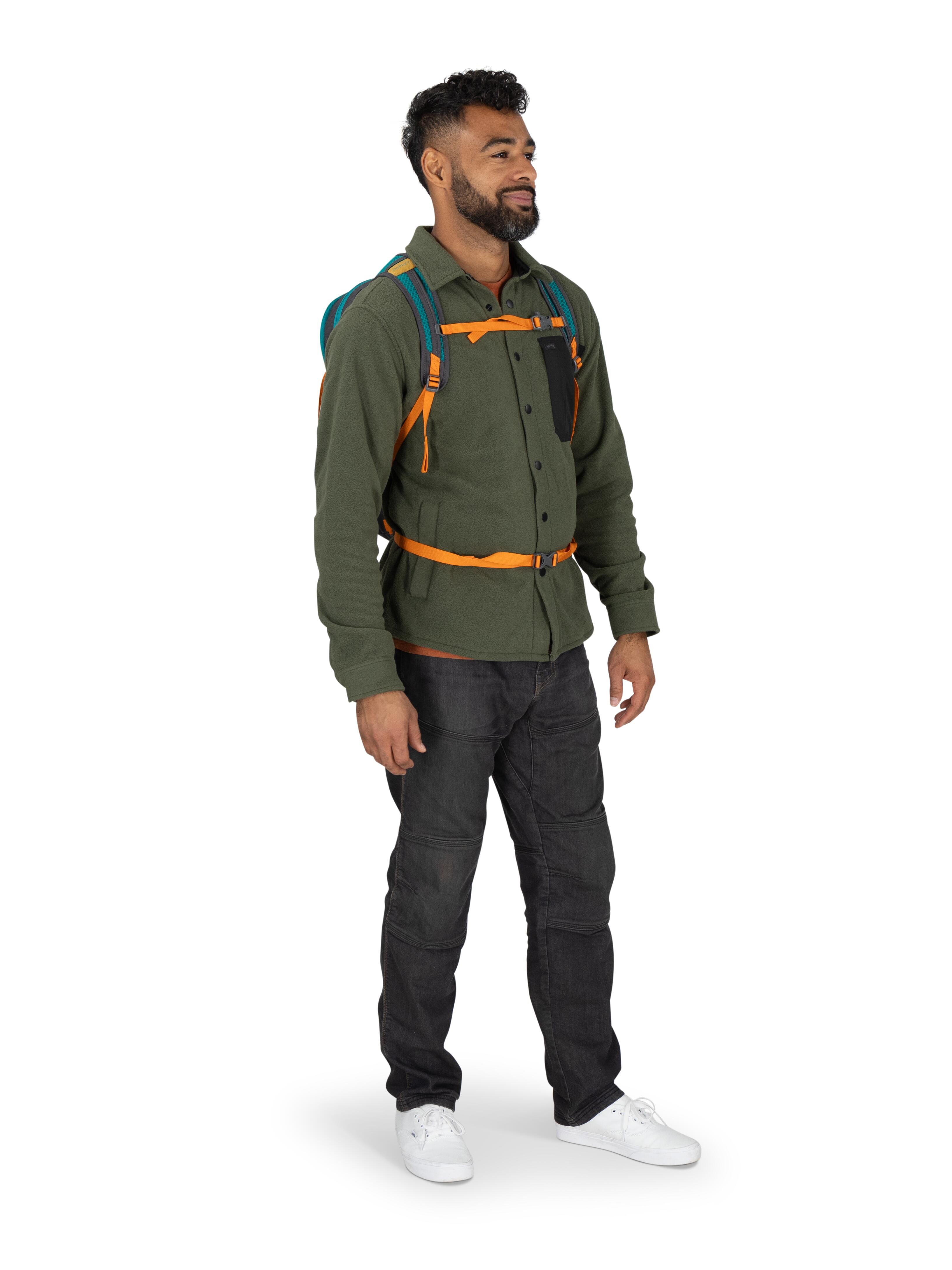 Osprey Daylite Everyday Backpack - Lightweight Hiking & Travel Daypack for Men & Women - Perfect for Commuting, School & Outdoor Adventures