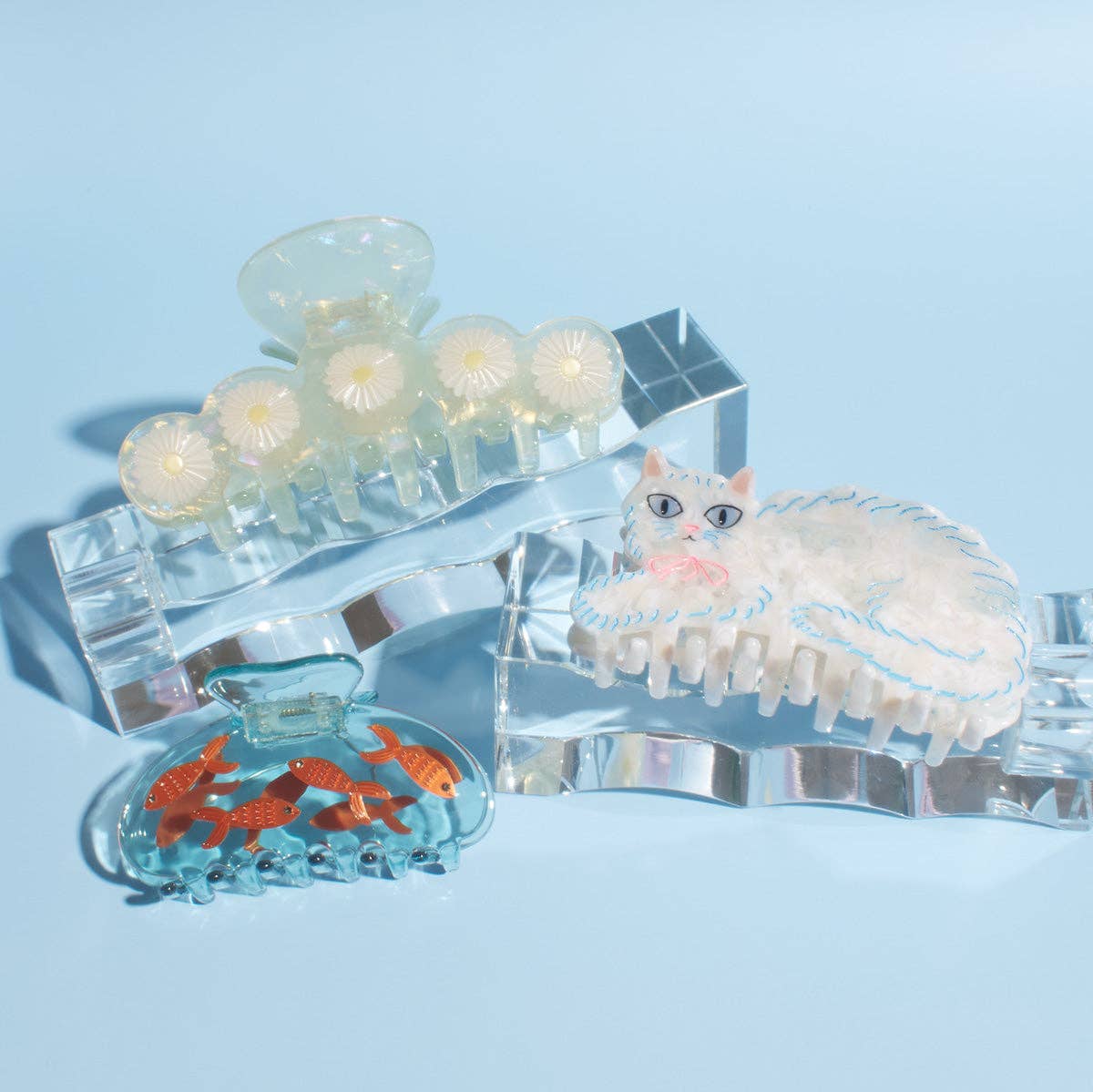 Goldfish Hair Claw Clip - Cute Fish-Shaped Hair Accessory for Women & Girls - Perfect for Ponytails, Buns & Updos - Great for School, Work & Parties