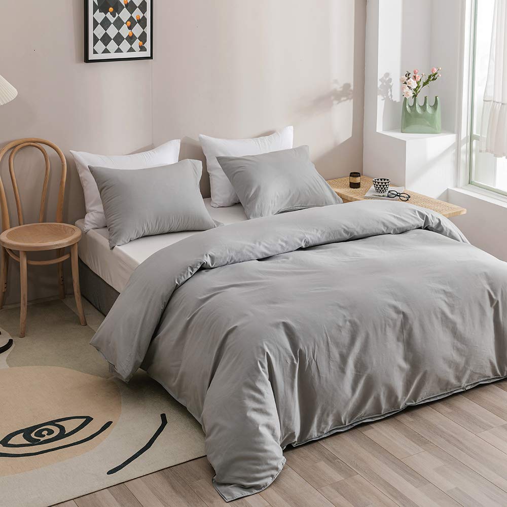 Wellboo Light Grey Twin Comforter Set - Soft Cotton Bedding for Men, Women, Boys & Girls - Silver Gray Quilted Blanket with Japanese Log Style - Perfect for Cozy Nights, Guest Rooms & Dorm Decor