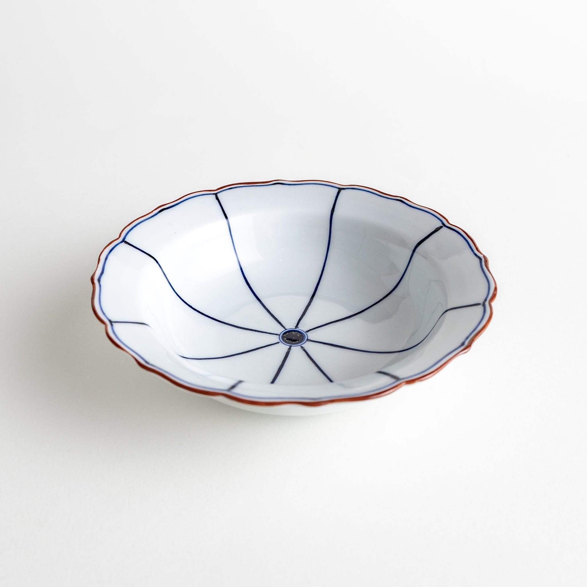 Scalloped Edge Lotus Cereal Bowl - Elegant Porcelain Breakfast Bowl for Cereal, Soup & Salad - Perfect for Home, Restaurant & Gift Use