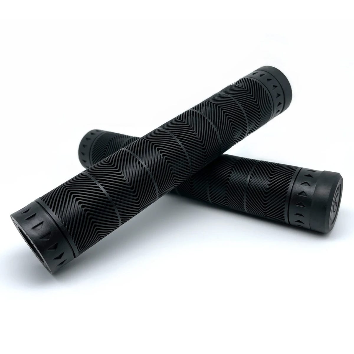 Hella Grip Summit Grips - Premium Motorcycle Handlebar Grips for Harley, Honda, Yamaha - Comfortable Non-Slip Design for Long Rides & Off-Road Adventures