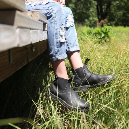 Blundstone 558 Chelsea Boots for Men & Women - Comfortable, Durable & Waterproof - Perfect for Work, Hiking & Everyday Wear