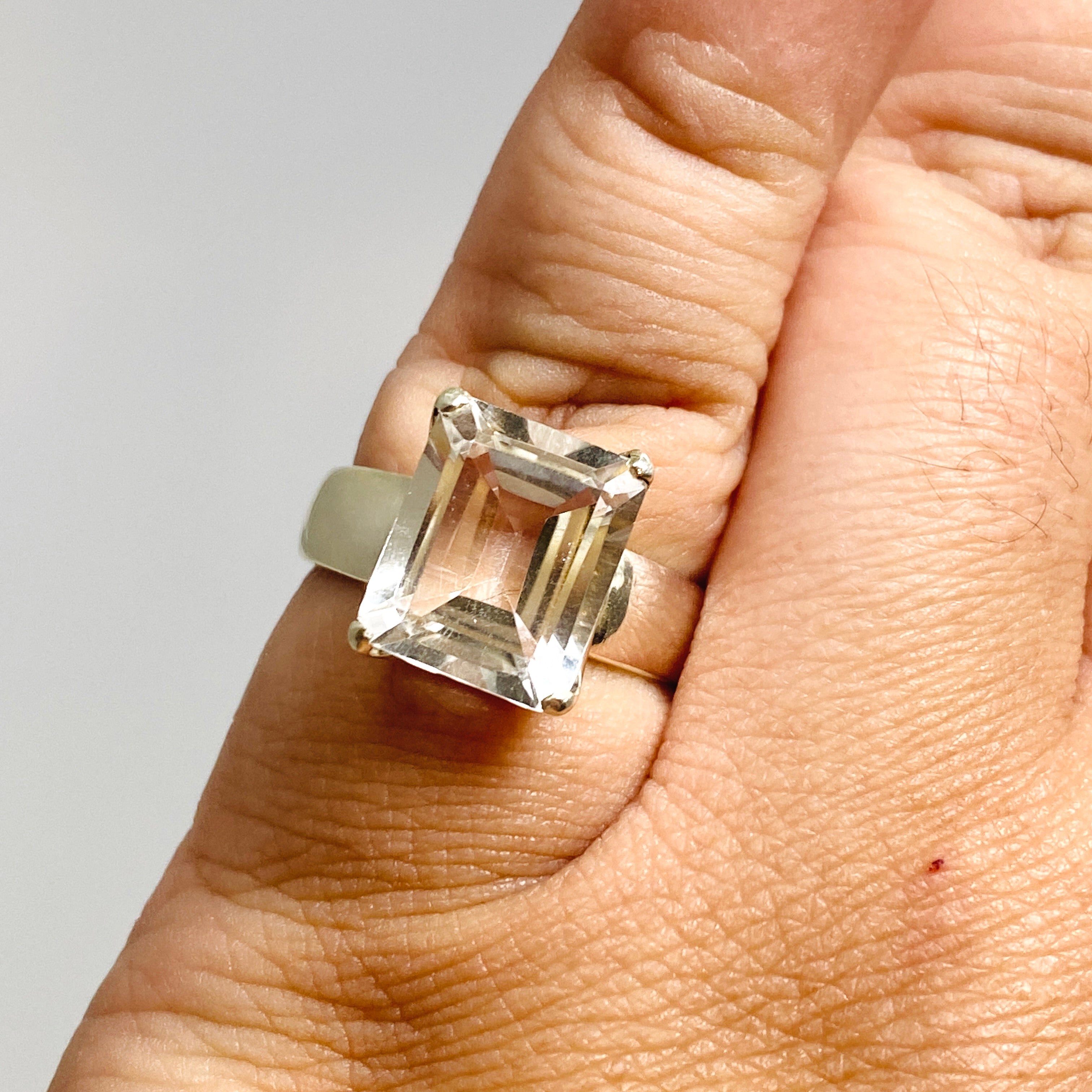 Emerald Cut Clear Quartz Ring - Size 8.5 PRGJ712 - Elegant Faceted Gemstone Jewelry for Women, Perfect for Weddings, Anniversaries & Special Occasions
