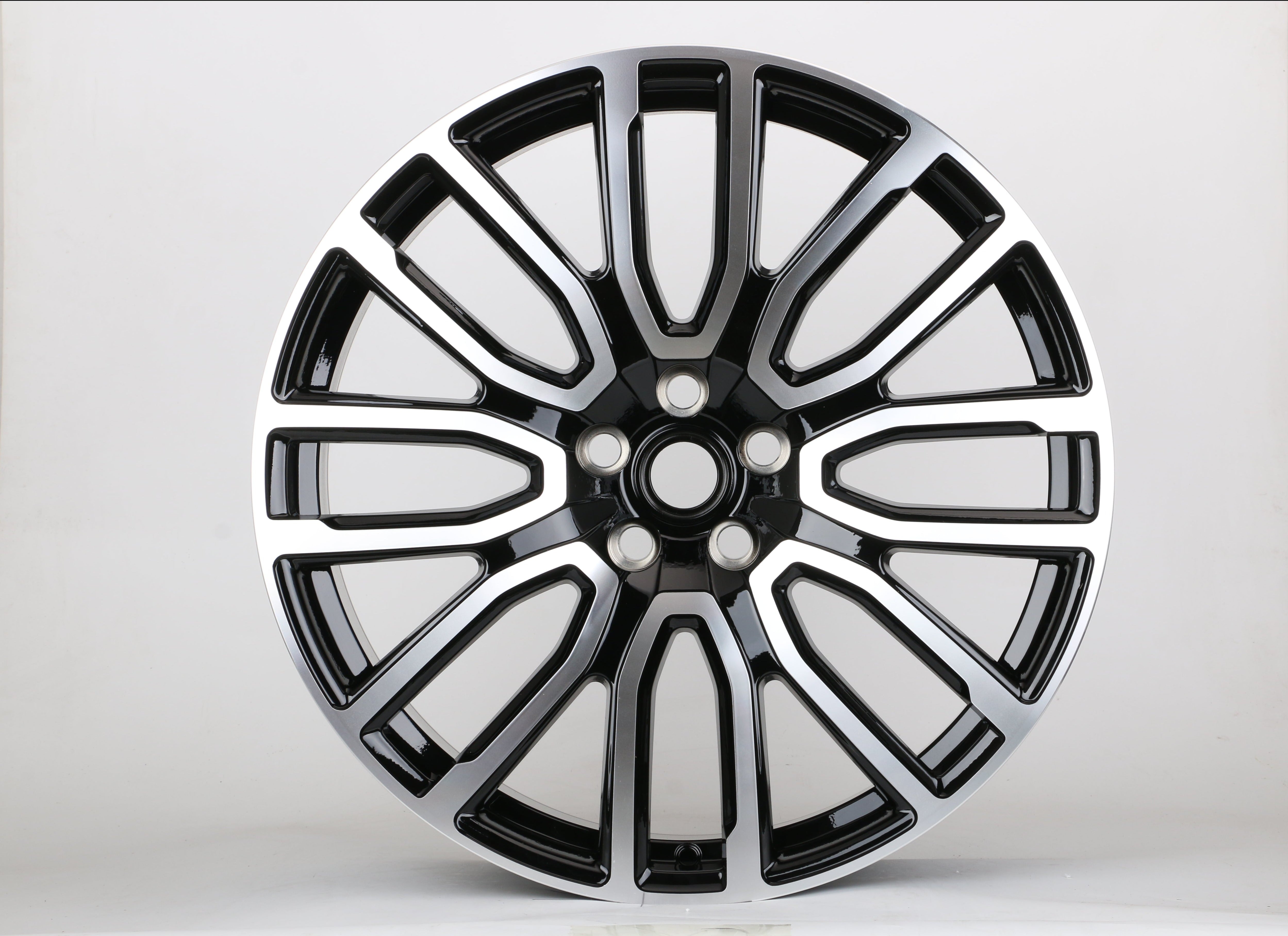 22-Inch Alloy Wheels for Range Rover Vogue, Sport, Defender, Discovery & LR3/LR4 - Premium Off-Road & Luxury SUV Rims for Enhanced Style & Performance