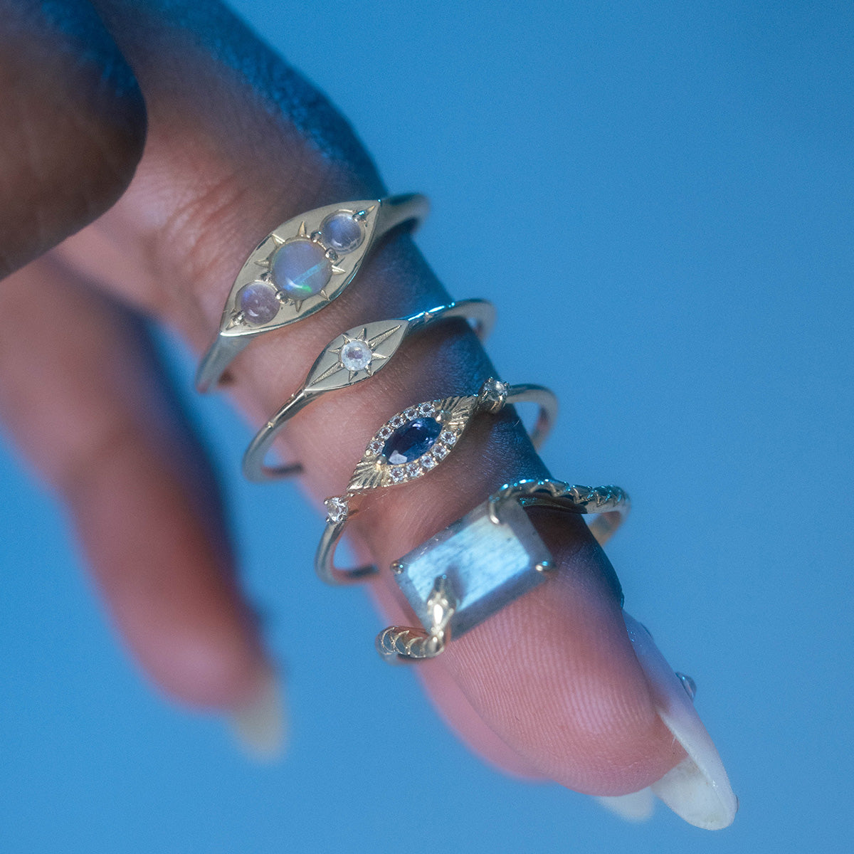 Solid Gold Labradorite Serpent Ring for Protection & Spiritual Healing | Elegant Statement Jewelry for Women | Perfect for Meditation, Energy Work & Everyday Wear