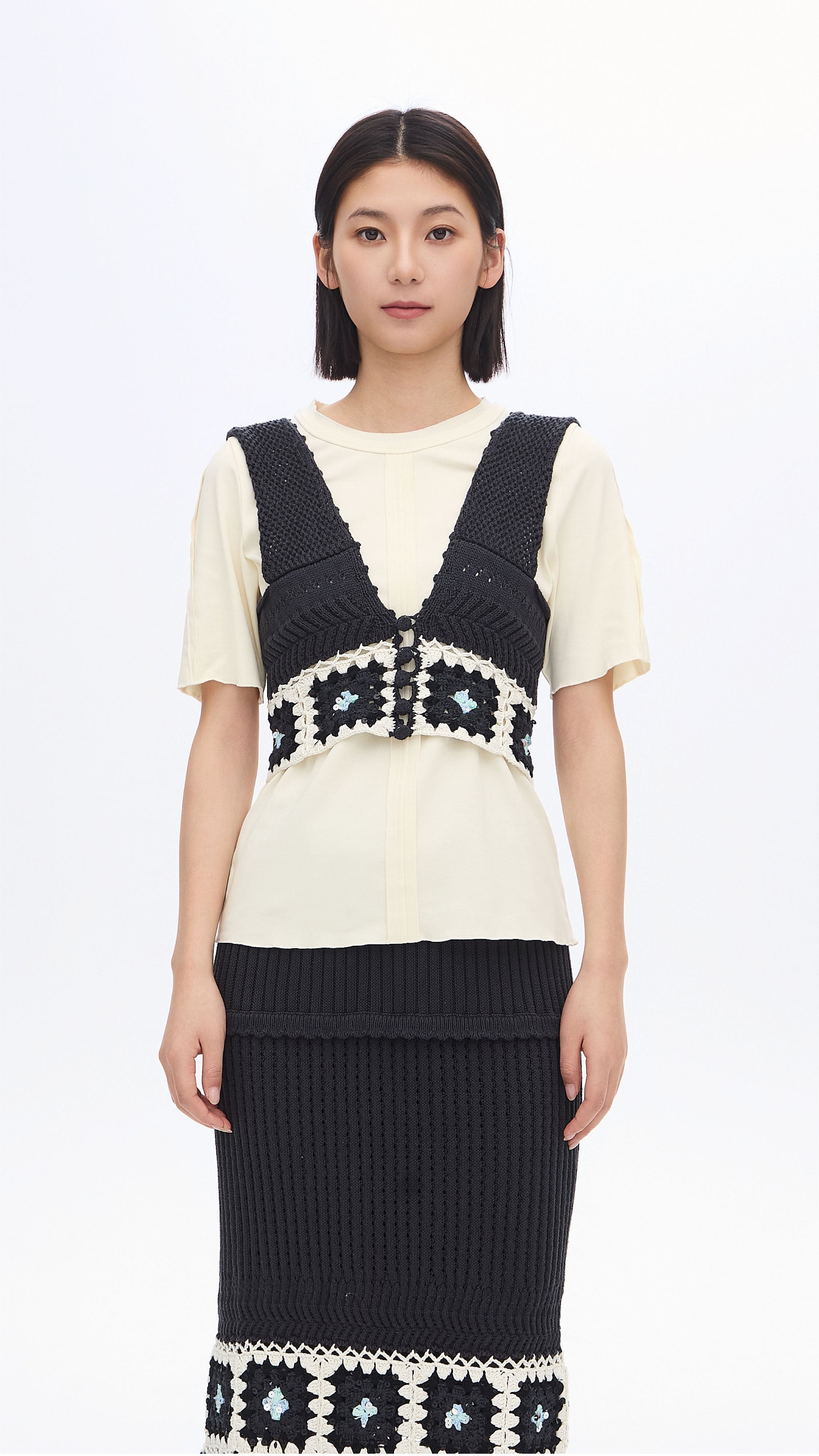 Stylish Beaded Knit Vest for Women - Boho Chic Layering Piece for Fall & Winter | Perfect for Casual Outfits, Office Wear & Holiday Parties