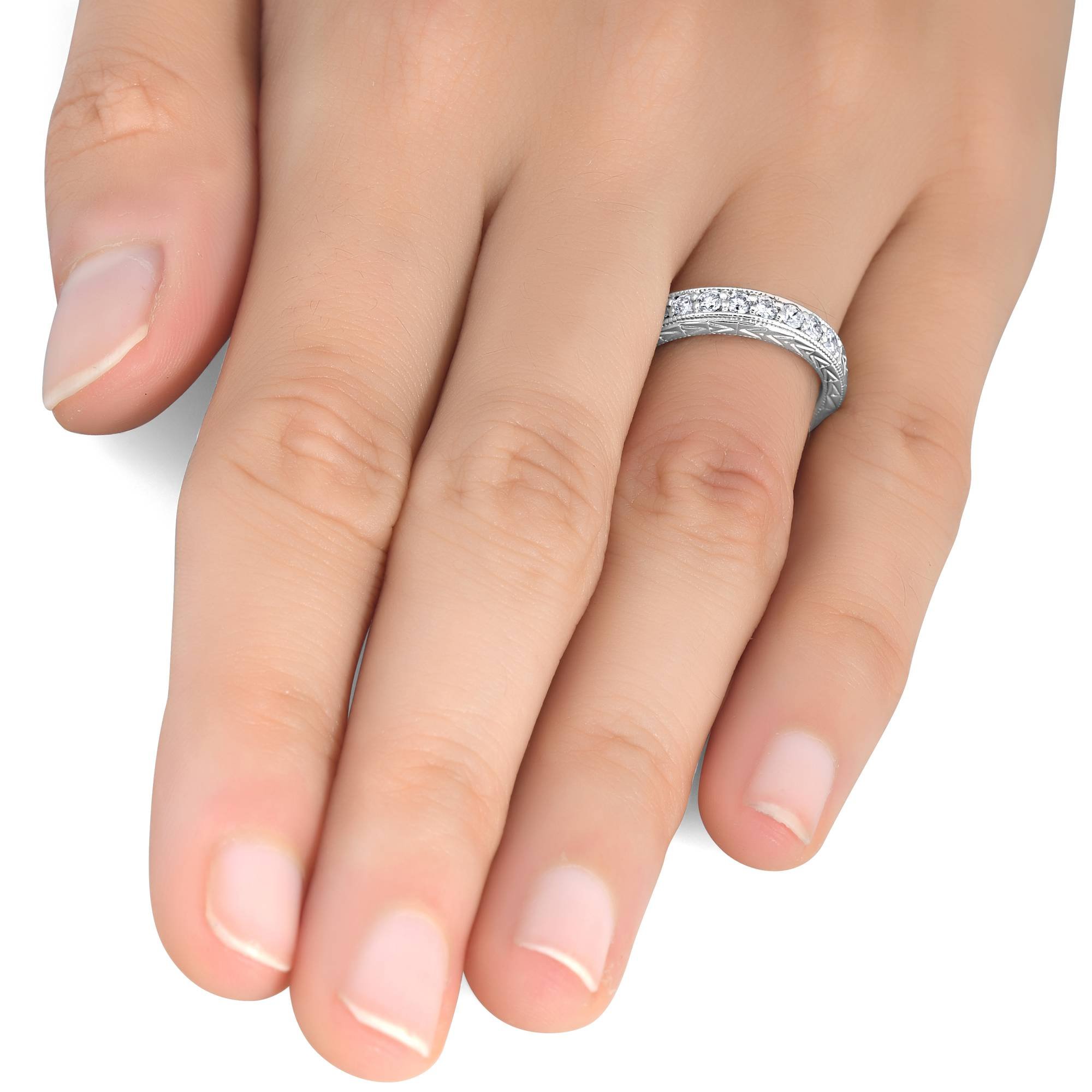 1/4 Carat Vintage Diamond Hand-Engraved Wedding Anniversary Ring - 14K White Gold - Perfect for Milestone Celebrations & Romantic Gifts
