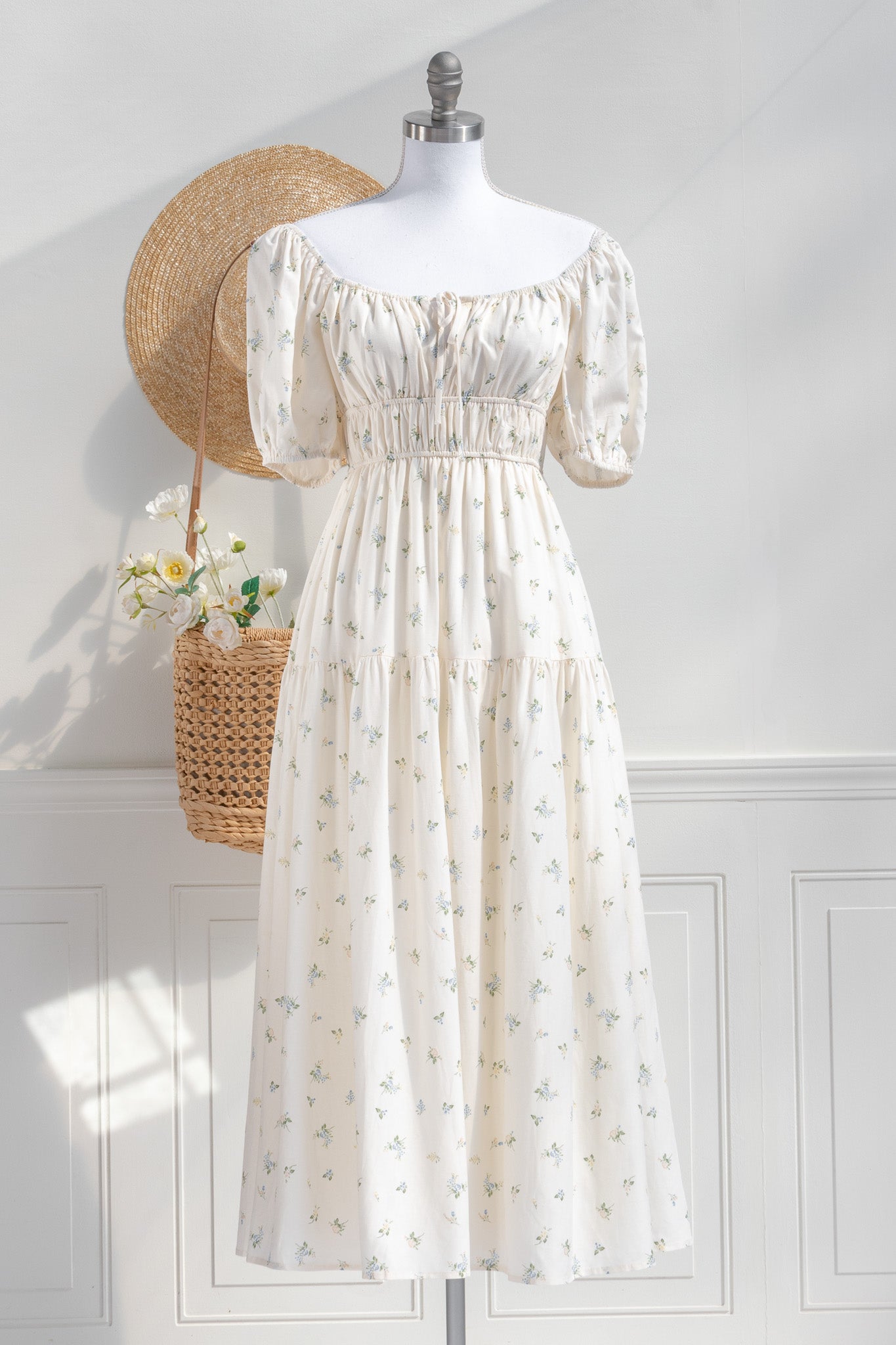Élisette Midi Dress - Flowy Summer Dress for Women, Elegant A-Line Dress with Floral Print | Perfect for Beach Vacations, Date Nights & Garden Parties