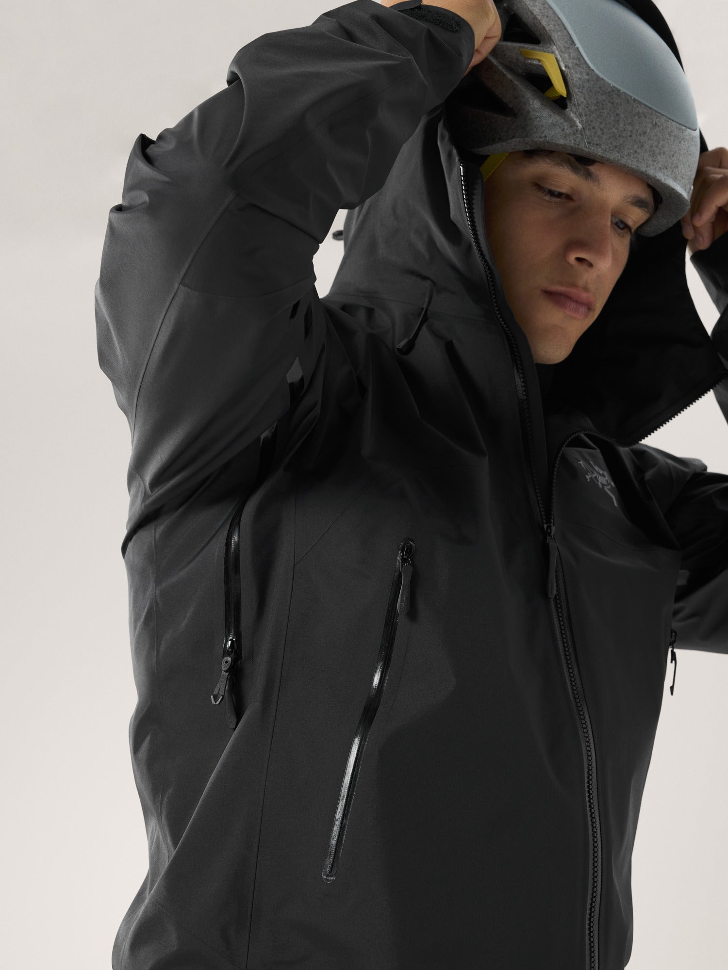 Men's Beta SL Jacket - Lightweight Waterproof Hiking Shell for Outdoor Adventures - Perfect for Camping, Backpacking & Mountain Climbing