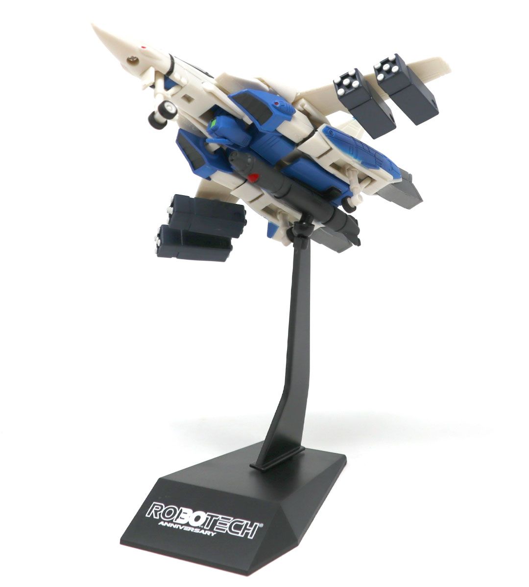1/100 Scale Max Sterling's VF-1A Veritech Fighter Model Kit - Robotech Collectible for Anime Fans & Sci-Fi Model Builders - Perfect for Display, Gifts & Cosplay Props