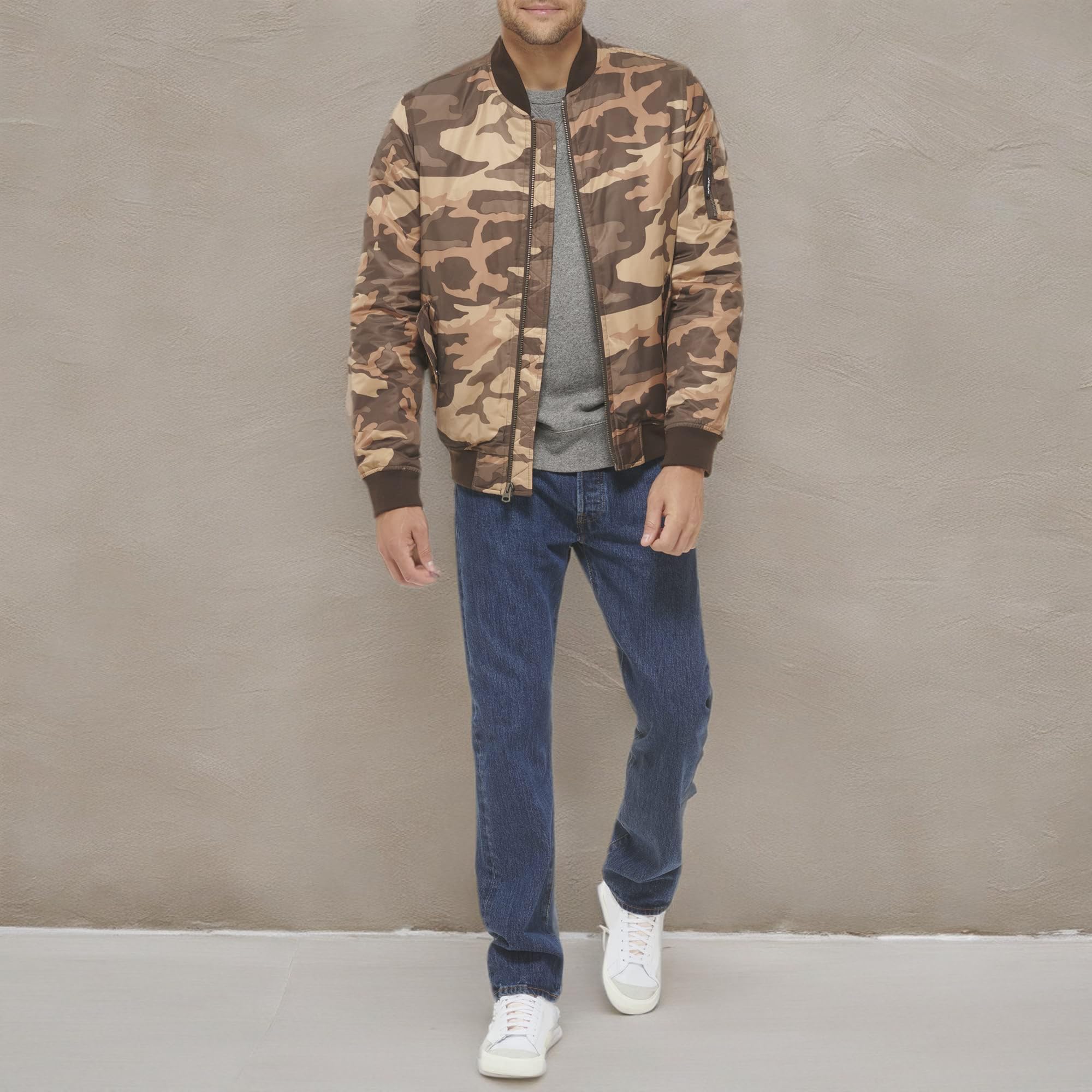 Levi's Men's MA-1 Flight Lightweight Zip-Up Bomber Jacket | Classic Aviator Style | Perfect for Casual Wear, Travel & Outdoor Adventures