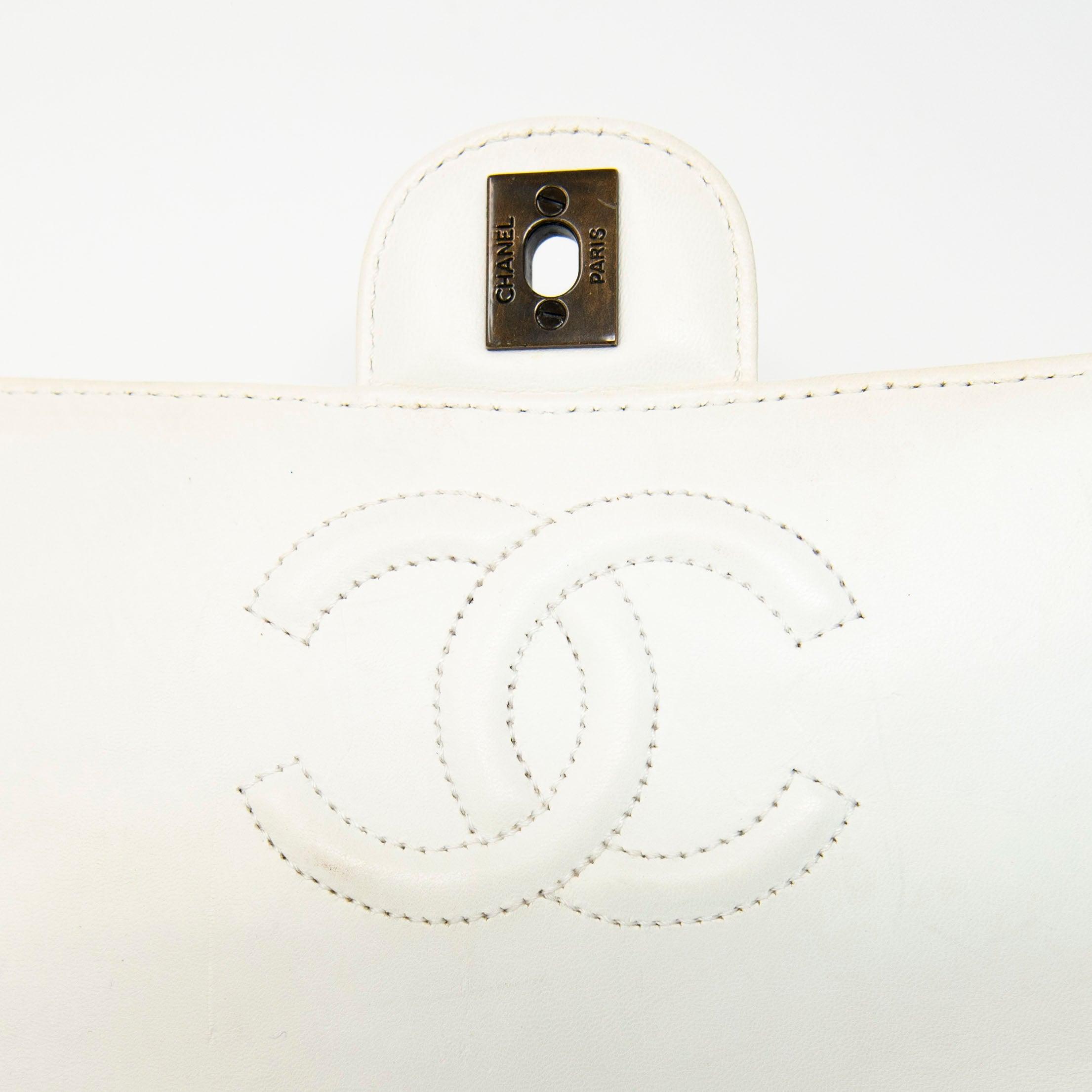 Vintage Chanel White Lambskin Classic Flap Bag - Luxury Leather Shoulder Handbag for Women | Perfect for Date Night, Parties & Special Occasions