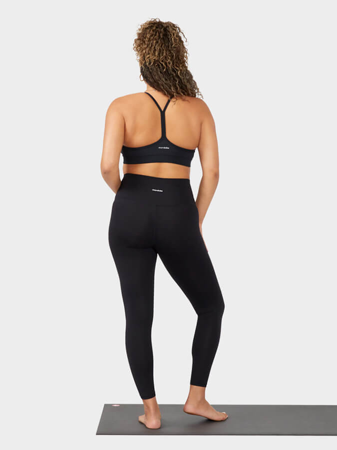 Manduka Foundation Women's Yoga Bra - High Support Sports Bra for Running, Gym & Workout - Breathable & Comfortable Activewear for Fitness & Yoga Practice