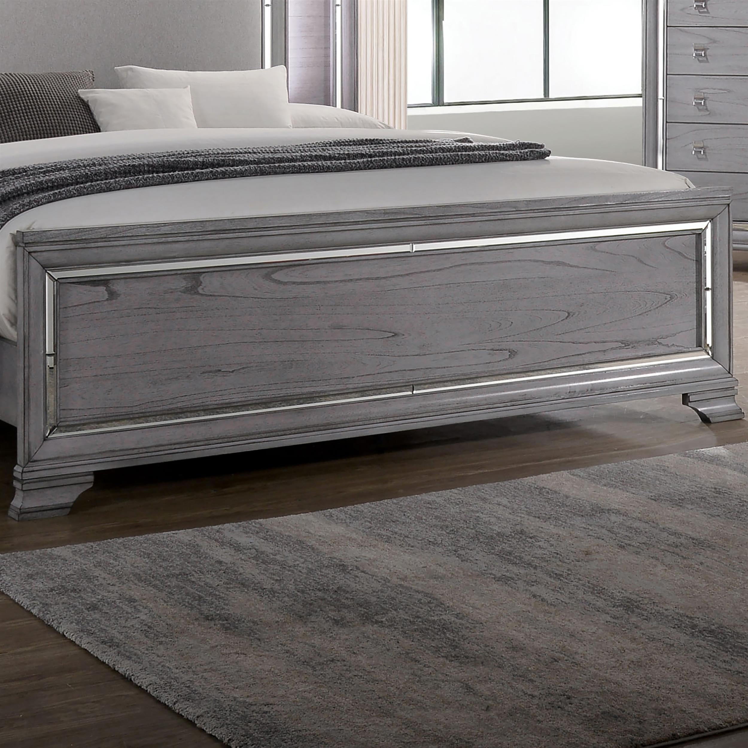 Furniture of America Hariston Wood Queen Bed Frame with Built-in LED Lights - Light Gray Finish for Modern Bedroom Decor | Perfect for Master Bedrooms, Guest Rooms & Contemporary Home Styling