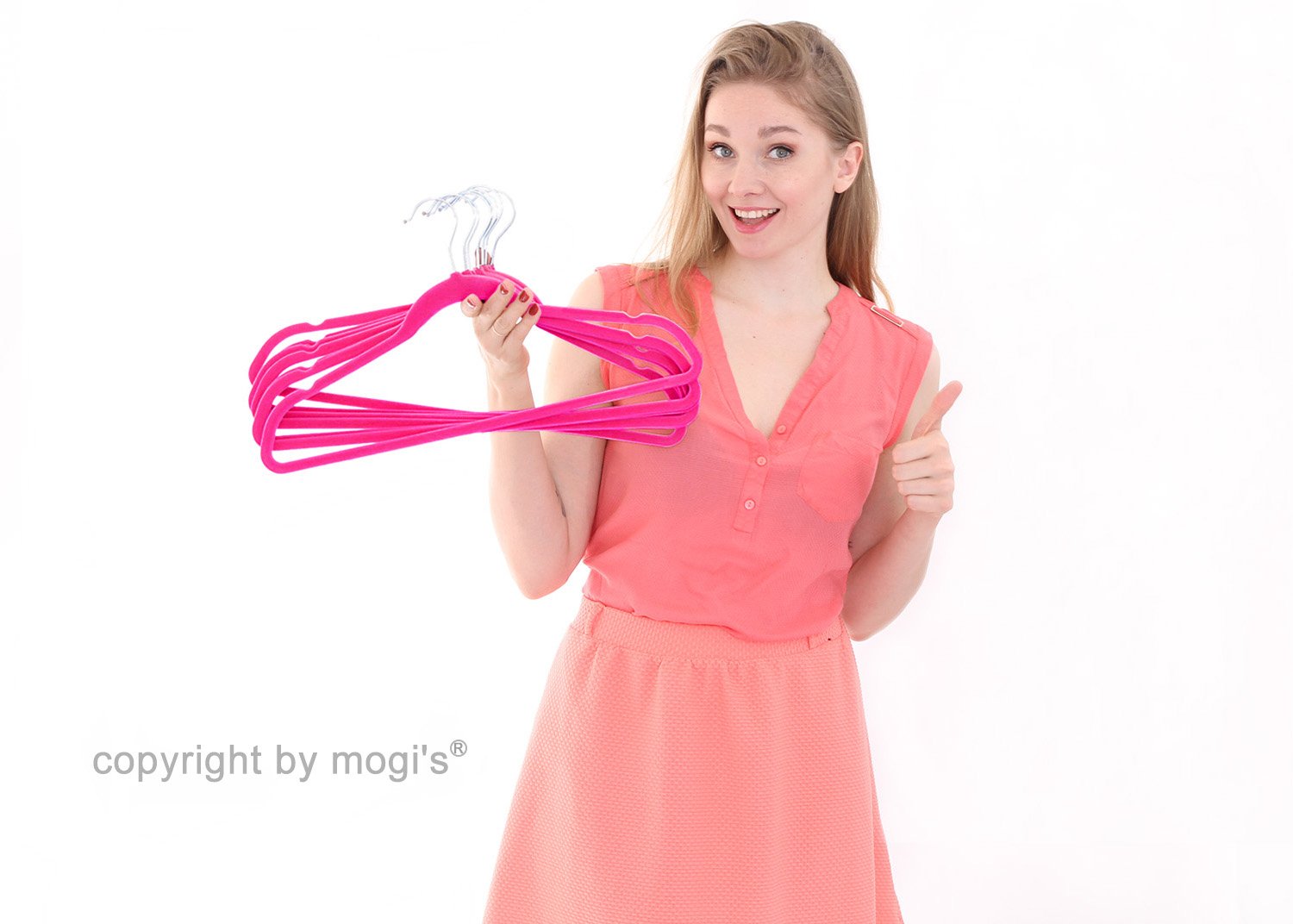 Premium Velvet Hangers - 50 Pack Heavy Duty Non-Slip Closet Organizers with Chrome Hooks - Space Saving Clothes Hangers for Suits, Dresses & Coats (Pink) - Perfect for Wardrobe Organization & Closet Storage Solutions