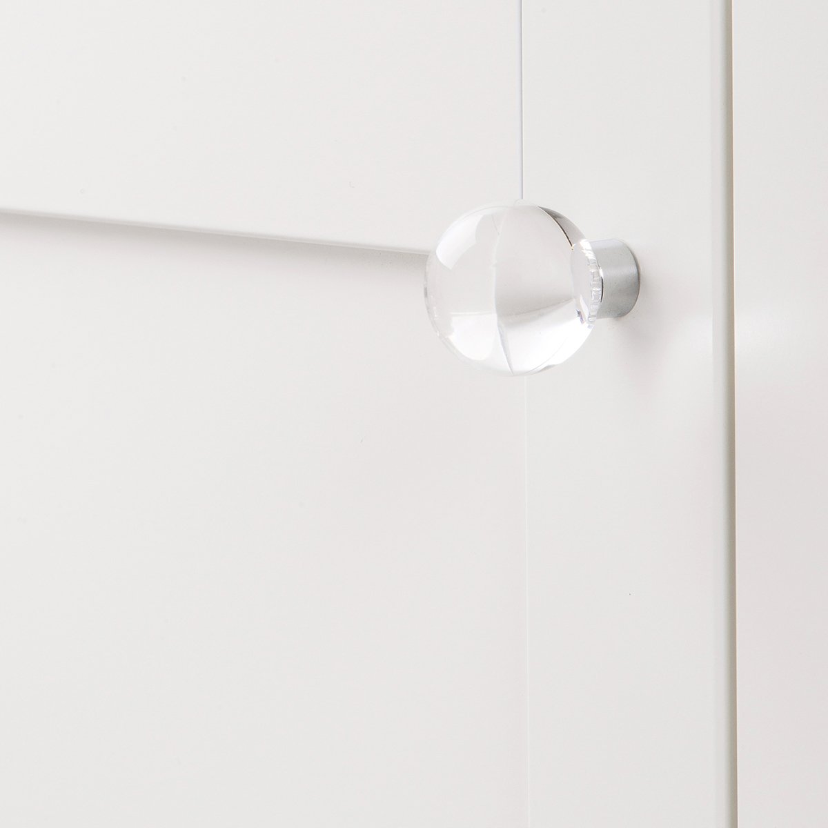 Hickory Hardware Crystal Palace Collection Cabinet Knobs - 1-3/16 Inch Lucite Knobs for Kitchen Cabinets, Drawers & Bathroom Hardware (1 Pack) - Perfect for Modern Home Renovation & DIY Furniture Upgrade