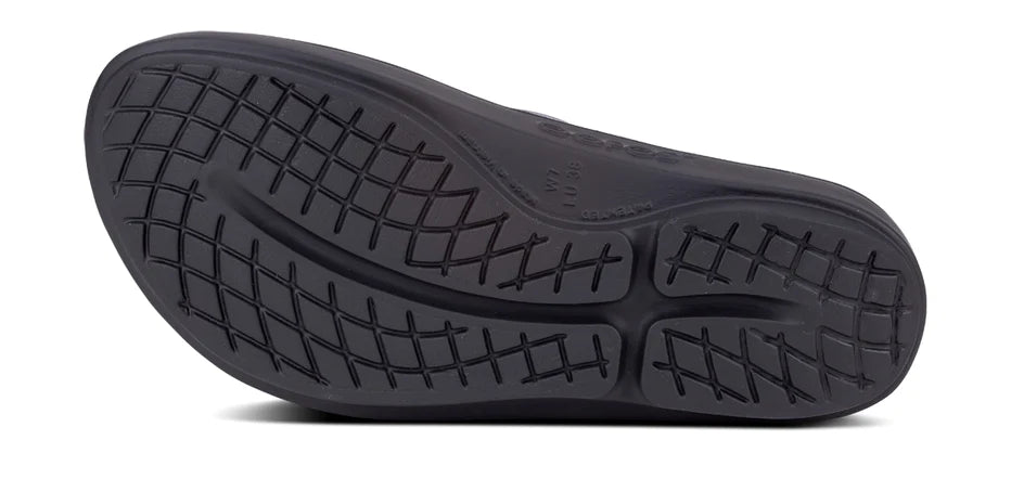 OOFOS Women's OOlala Sandals - Black Recovery Footwear for Plantar Fasciitis & Arch Support - Perfect for Post-Workout, Travel & Everyday Comfort