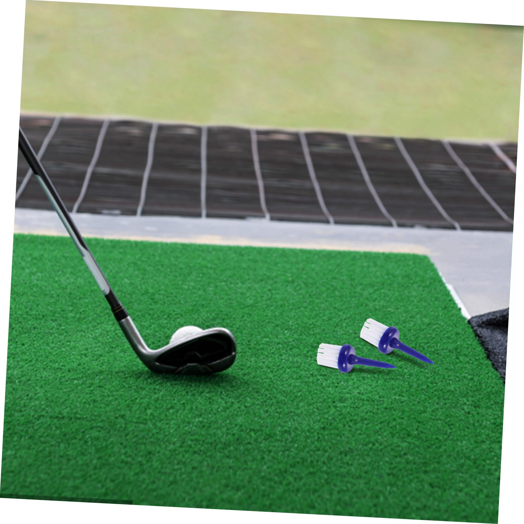 Premium Golf Ball & Tee Cleaner Set - Plastic Golf Tees with Red Golf Mat - Perfect for Driving Range & Home Practice