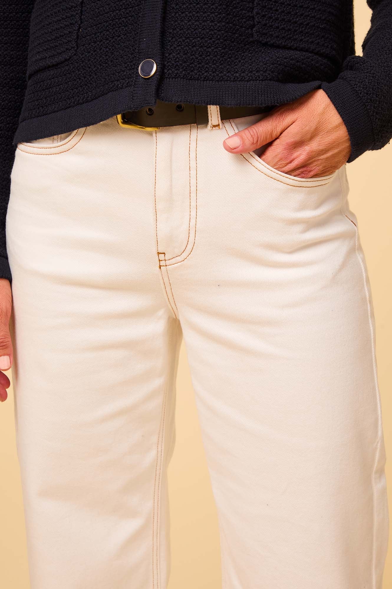 Stylish Denim Wide Leg Crop Jean in Ecru - Perfect for Casual Outfits & Everyday Wear