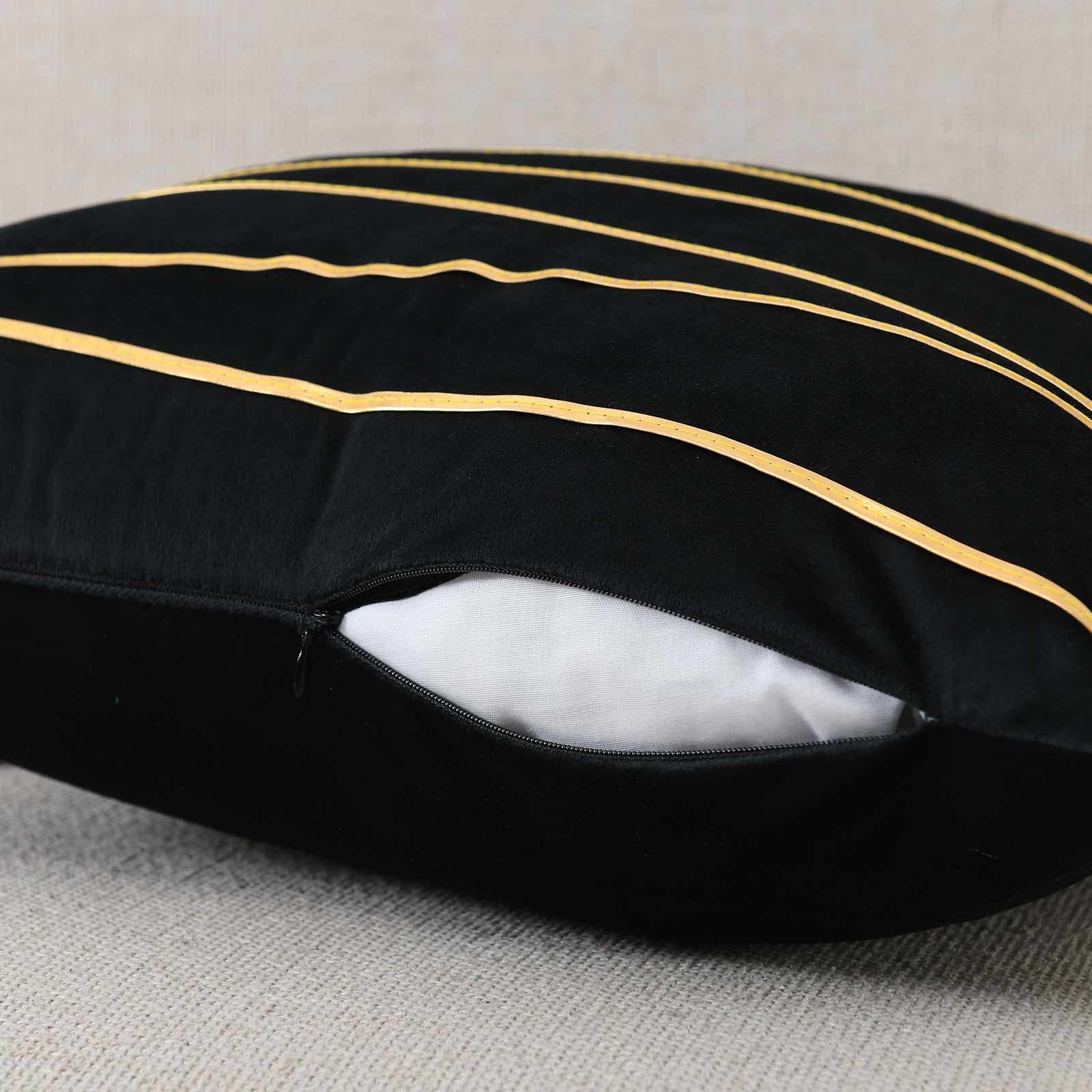 WACOMECO Soft Velvet Throw Pillow Covers Set of 2 - 20x20 Inch Decorative Cushion Covers for Sofa, Bedroom, Living Room & Car - Black and Gold - Perfect for Home Decor, Cozy Comfort & Stylish Accents