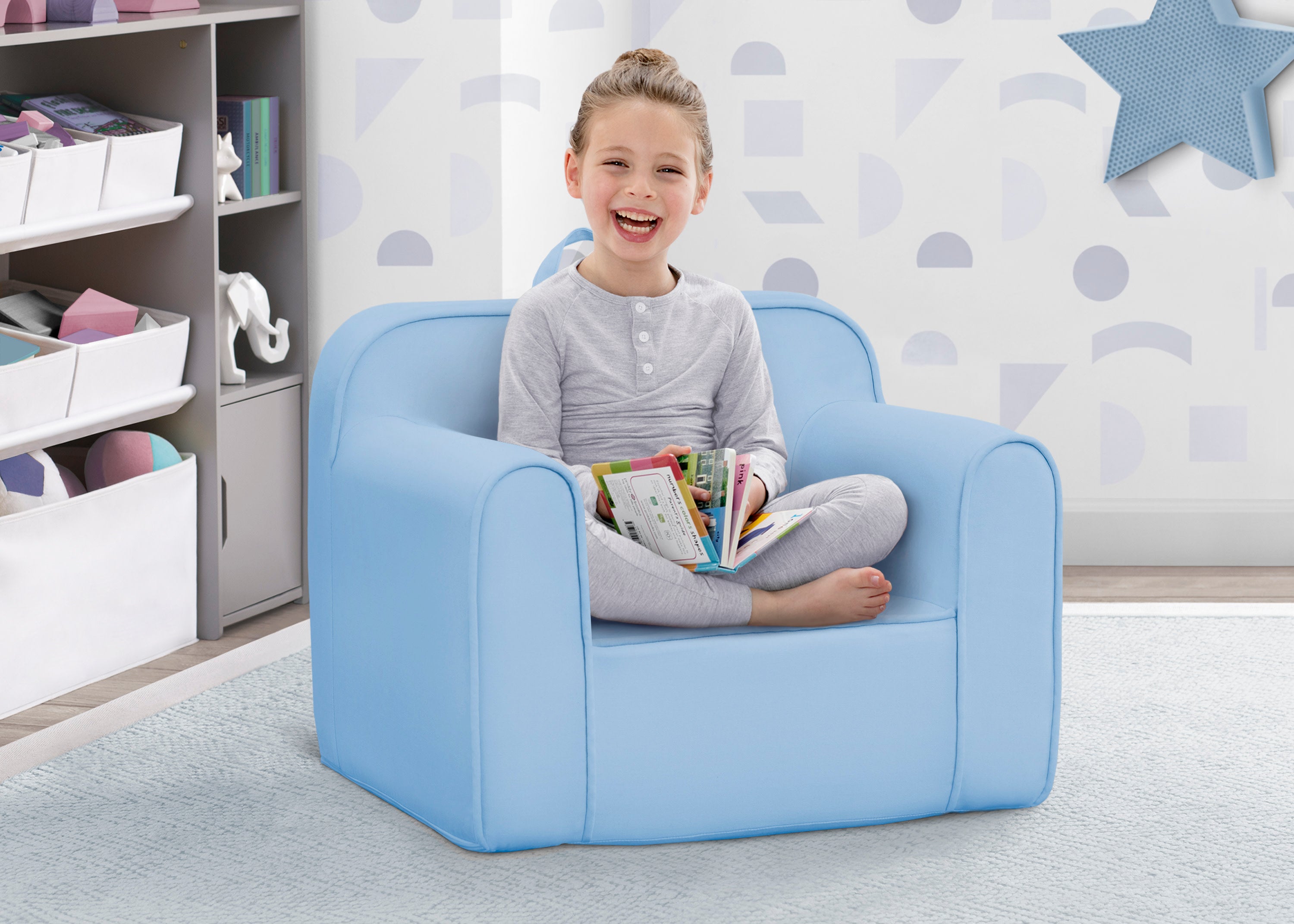 Cozy Kids Chair - Ergonomic & Comfortable Children's Chair for Reading, Gaming & Relaxation - Perfect for Bedrooms, Playrooms & Daycare Centers
