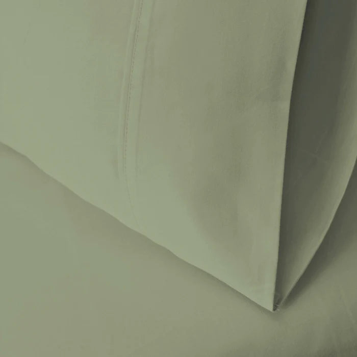 Luxury 700 Thread Count Egyptian Cotton Pillowcase Set - Ultra Soft & Breathable Bedding for Side Sleepers & Hot Sleepers - Perfect for Master Bedroom, Guest Room & Hotel Use