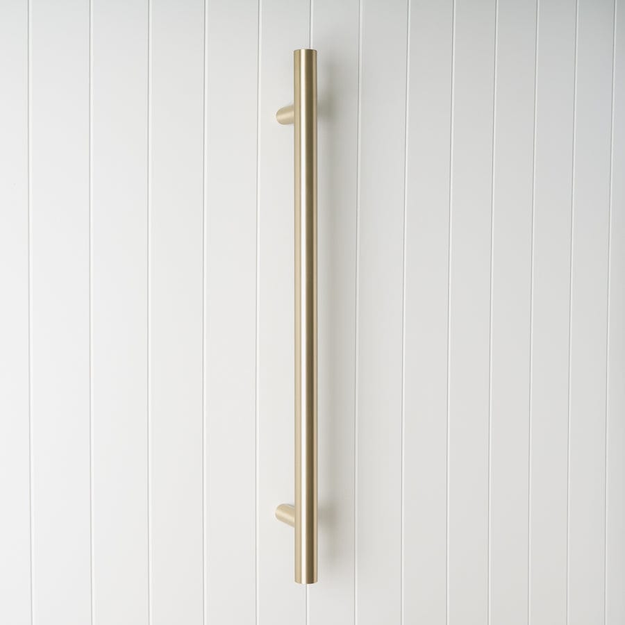 Premium Heated Towel Rail - Brushed Nickel Finish for Bathroom & Spa - Warm & Cozy Towels Instantly - Perfect for Luxury Homes & Hotels