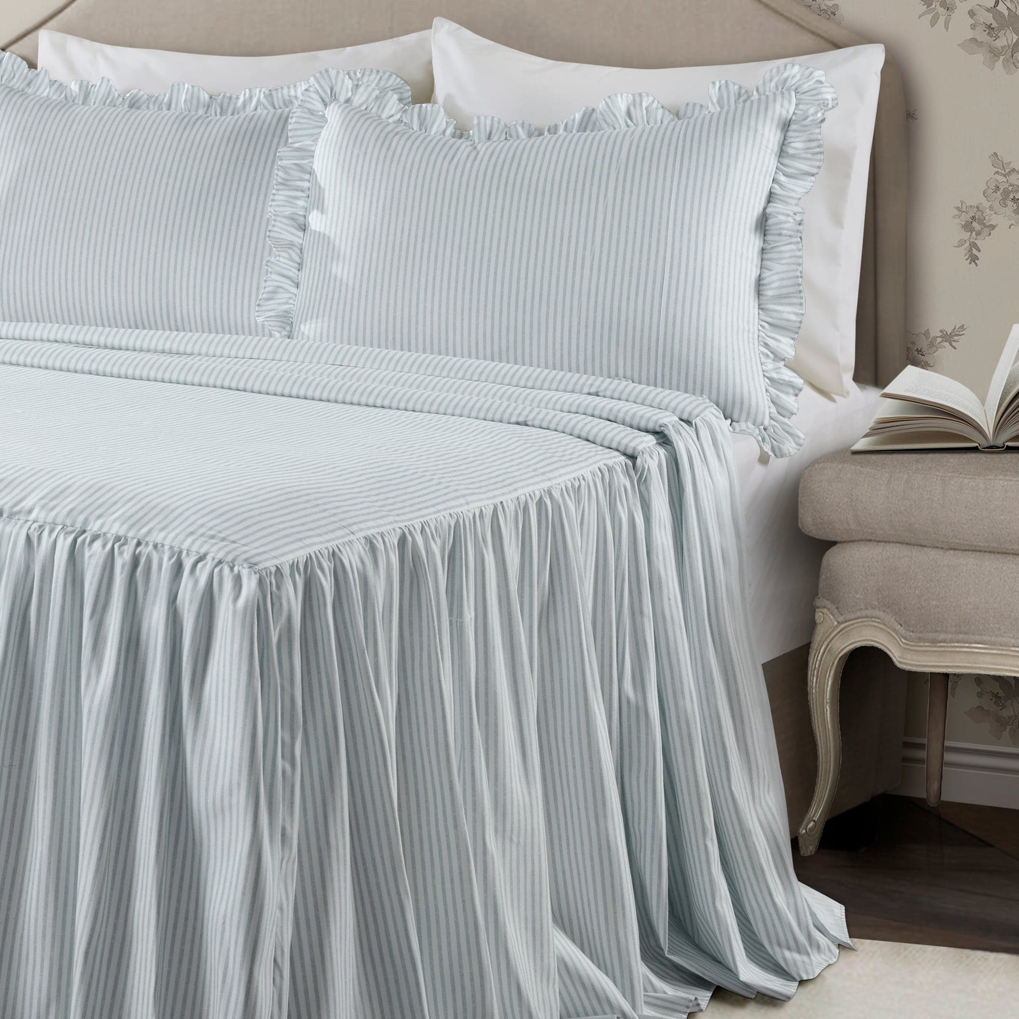Stylish Ticking Stripe Bedspread Set - Soft & Durable Cotton Bedding for Cozy Bedrooms - Perfect for Guest Rooms, Master Suites & Farmhouse Decor