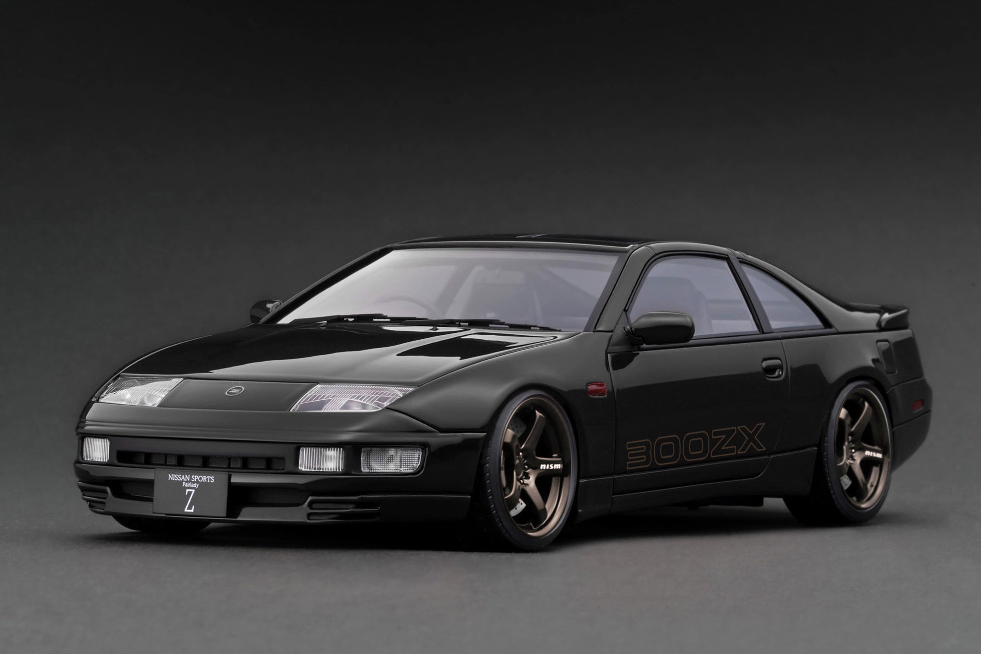 1:18 Scale Nissan Fairlady Z (Z32) 2+2 Black Diecast Model Car - Collectible Sports Car Replica for Display, Gifts, and Racing Enthusiasts