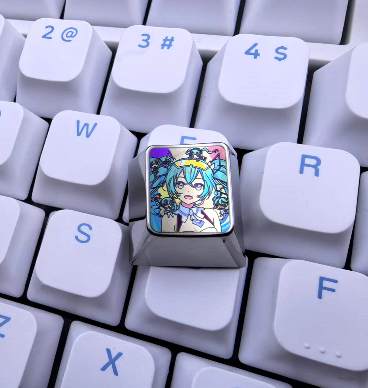 Hatsune Miku Anime Keycap - 1U Titanium Alloy Custom Keycap with Laser Engraving - Mechanical Keyboard Accessory for Gaming & Typing Enthusiasts - Perfect for Cosplay Fans & Anime Collectors