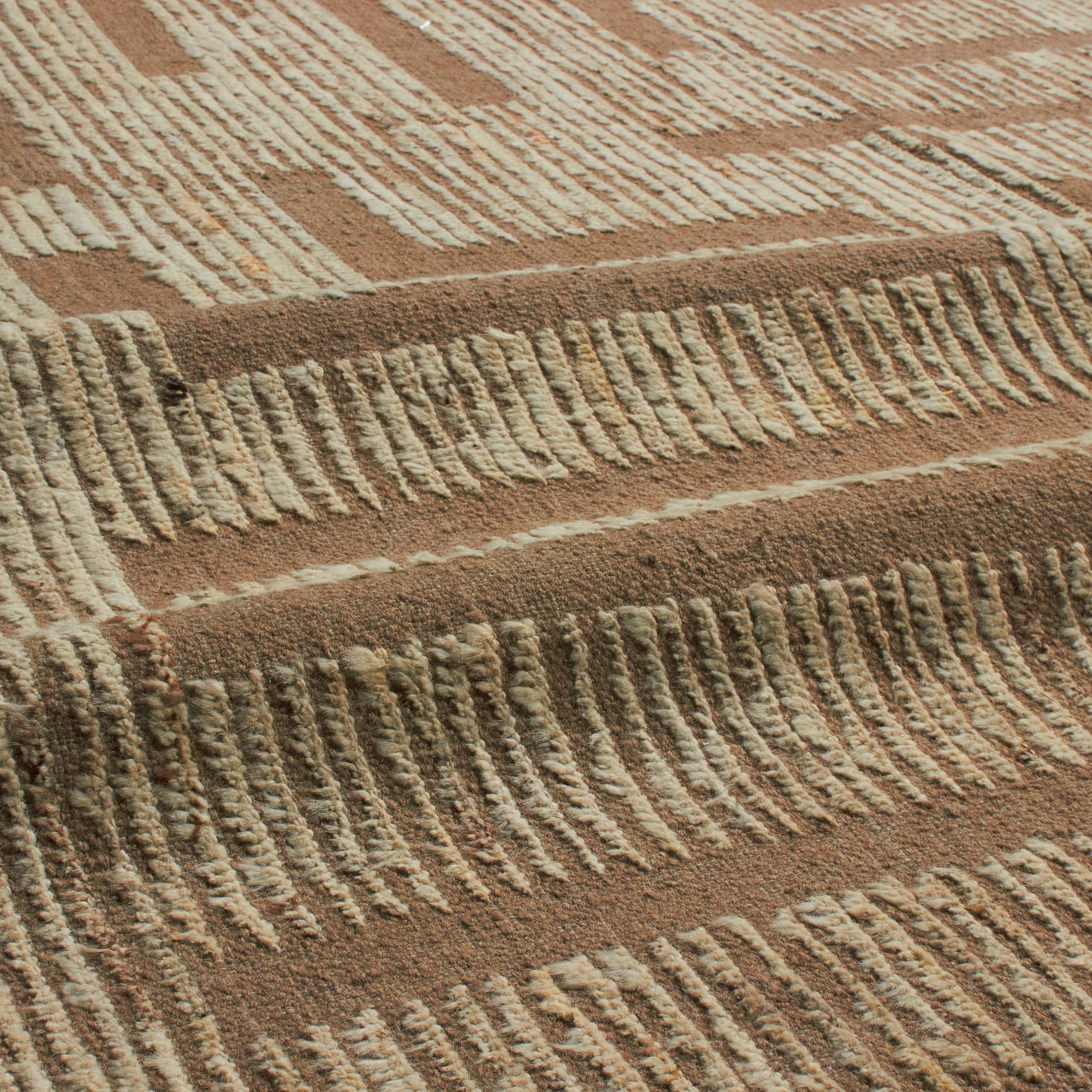 Karakul 14167 124074170000 - Premium Quality for Home Decor & Gifting | Perfect for Living Room, Bedroom, and Office Use