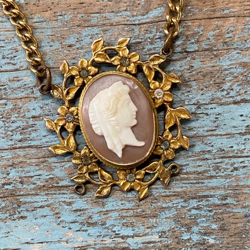 Vintage Gold Filled Cameo Necklace with Rhinestones - Elegant Antique Jewelry for Women, Perfect for Weddings, Parties & Special Occasions