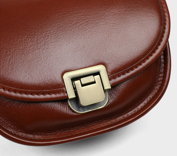 Elegant Flap Saddle Bag for Women - Stylish Crossbody Purse with Adjustable Strap | Perfect for Work, Travel & Everyday Use